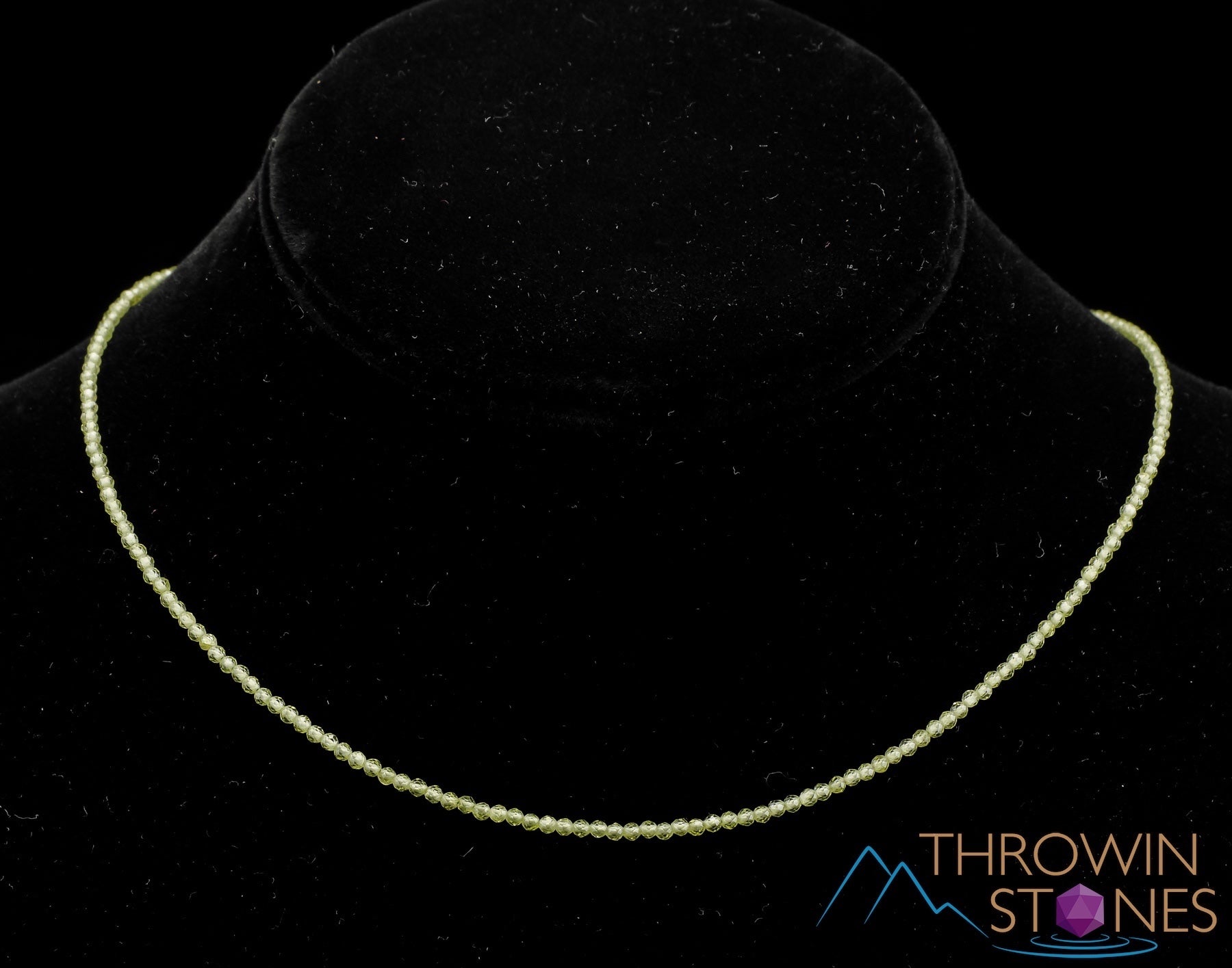Peridot Crystal Necklace - Faceted Seed Bead Choker, Dainty Beaded Birthstone Jewelry for Women | Perfect for Everyday Wear, Gift Giving & Special Occasions