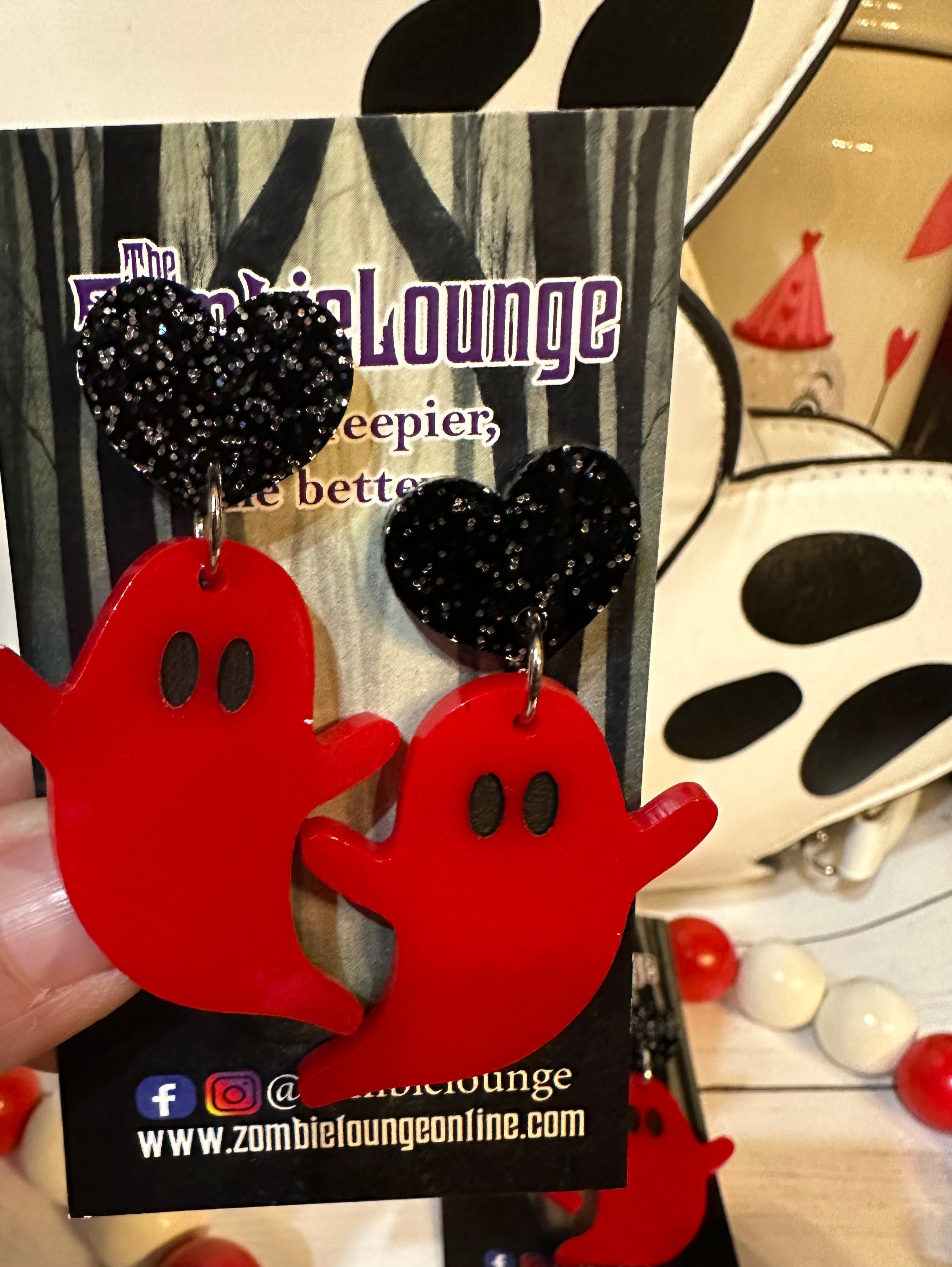 Spooky Halloween Ghost Earrings for Women - Cute & Stylish Accessories for Costume Parties, Trick or Treat, and Festive Celebrations