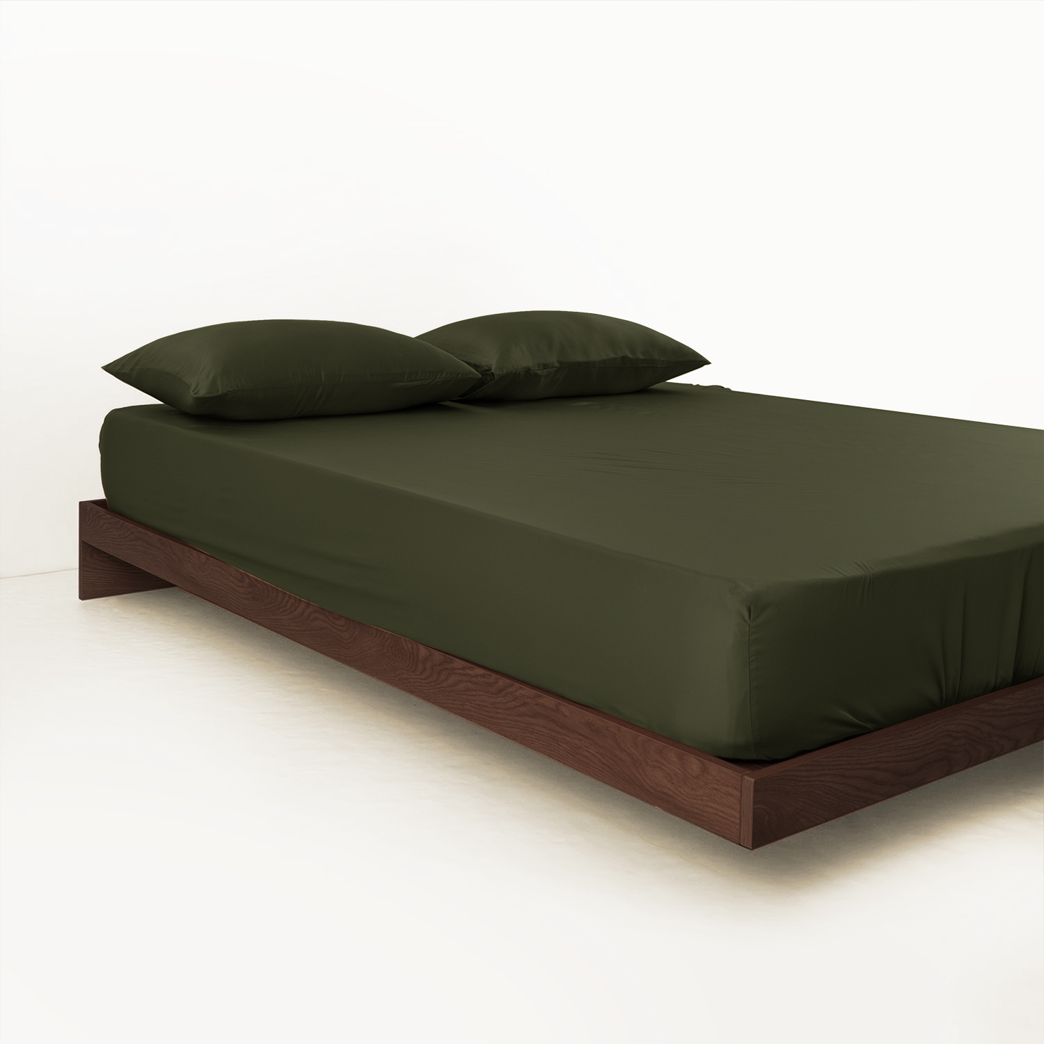 FURRFREE Bamboo Sheet Set - Hypoallergenic & Pet Hair Resistant Bedding for Dogs & Cats - Perfect for Allergy Sufferers & Pet Owners