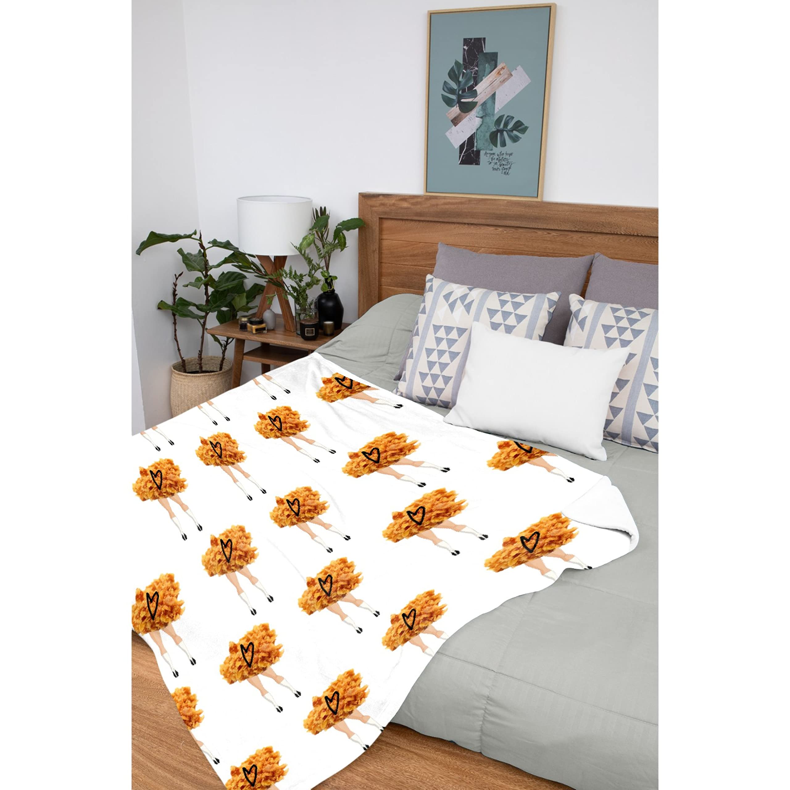 Crispy Fried Chicken Nugget Throw Blanket - Ultra Soft Flannel Fleece Blanket for Gifts | Plush Lightweight Cozy Blanket for Couch, Sofa & Bed | All-Season XL 120x90 Inch Blanket for Family | Perfect for Movie Nights, Camping & Home Decor
