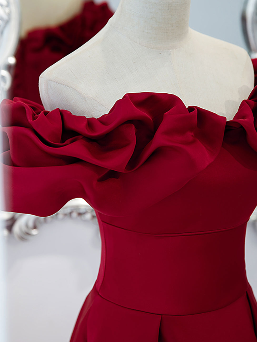 Elegant Burgundy Off Shoulder Satin Long Prom Dress for Women - Formal Evening Gown for Homecoming, Wedding, and Special Occasions
