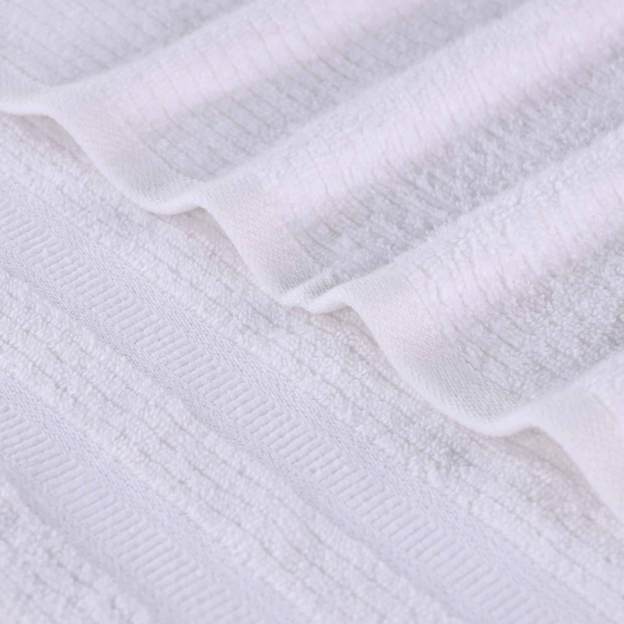 Premium Zero Twist Cotton Ribbed Geometric Border Plush 3-Piece Bath Towel Set - Ultra Soft & Absorbent for Spa, Bathroom & Luxury Home Use