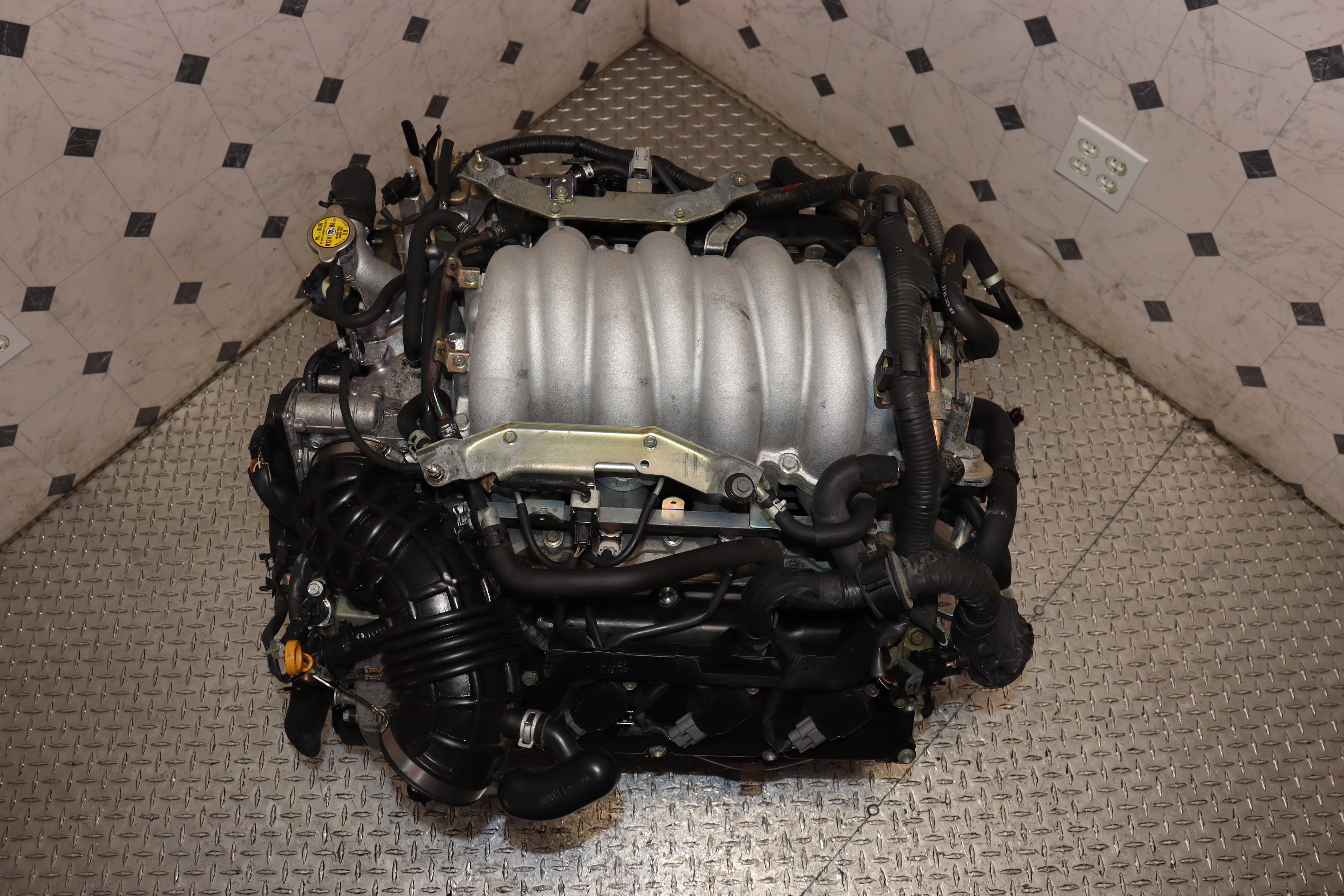 JDM Infiniti FX45 M45 4.5L V8 VK45DE Engine (2006-2010) - Replacement Engine for Infiniti FX45 & M45 Models - Perfect for Performance Upgrades & Engine Replacement Projects