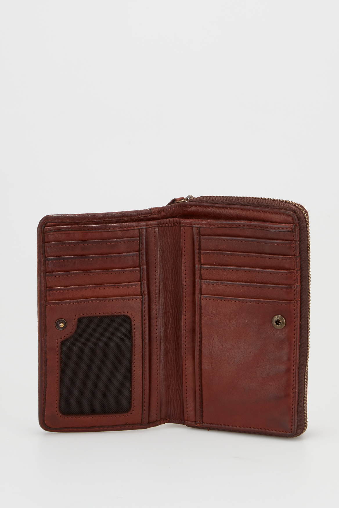 Swerve Genuine Leather Medium Wallet for Men - Slim RFID Blocking Bifold Wallet with Money Clip - Perfect for Everyday Carry & Travel