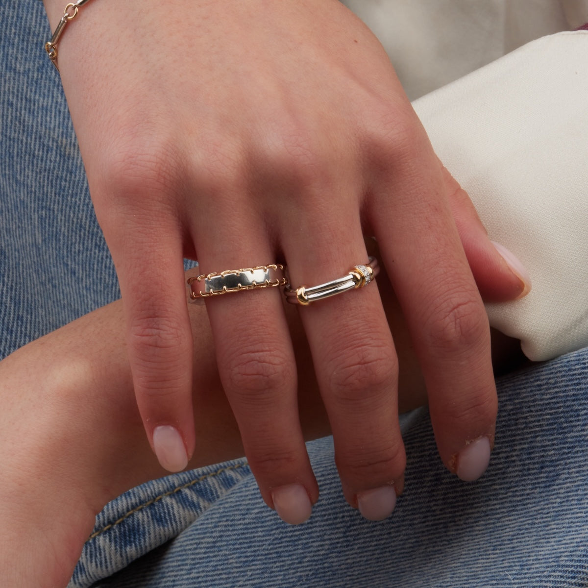 Golden Arc Ring - Elegant 14K Gold Plated Minimalist Ring for Women - Perfect for Everyday Wear, Gift Giving & Special Occasions