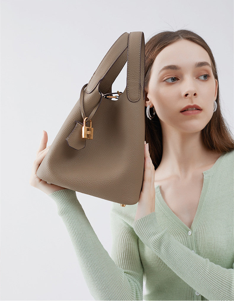 Stylish Genuine Leather Bucket Bag for Women - Trendy Crossbody Shoulder Handbag - Perfect for Work, Travel & Everyday Use
