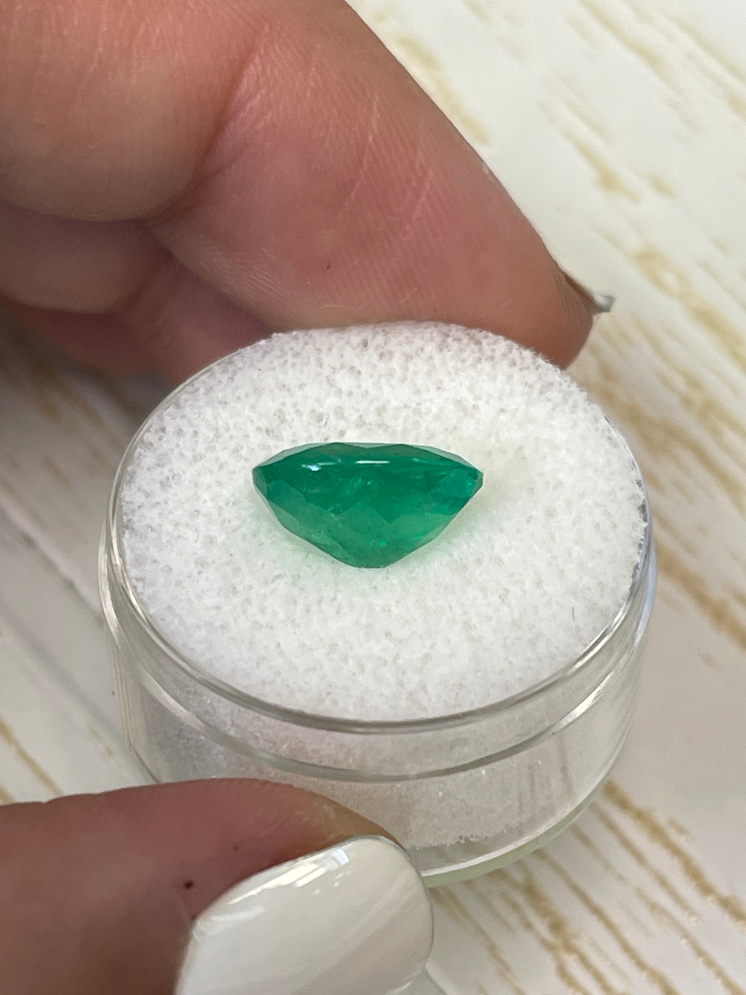 4.04 Carat 12x9mm Yellowish Green Natural Loose Colombian Emerald Oval Cut Gemstone for Jewelry Making, Engagement Rings & Collector's Items