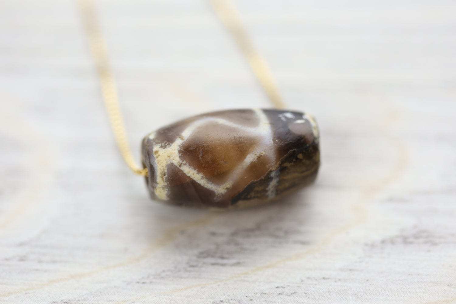 Ancient Diamond Eyes Dzi Bead - Tibetan Buddhist Prayer Beads for Meditation, Protection & Good Luck - Perfect for Jewelry Making, Spiritual Practice & Gift Giving