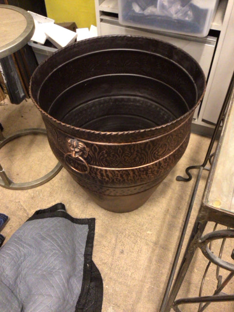 Large Copper Planter - Modern Decorative Flower Pot for Indoor & Outdoor Plants - Perfect for Home, Garden, and Office Decor