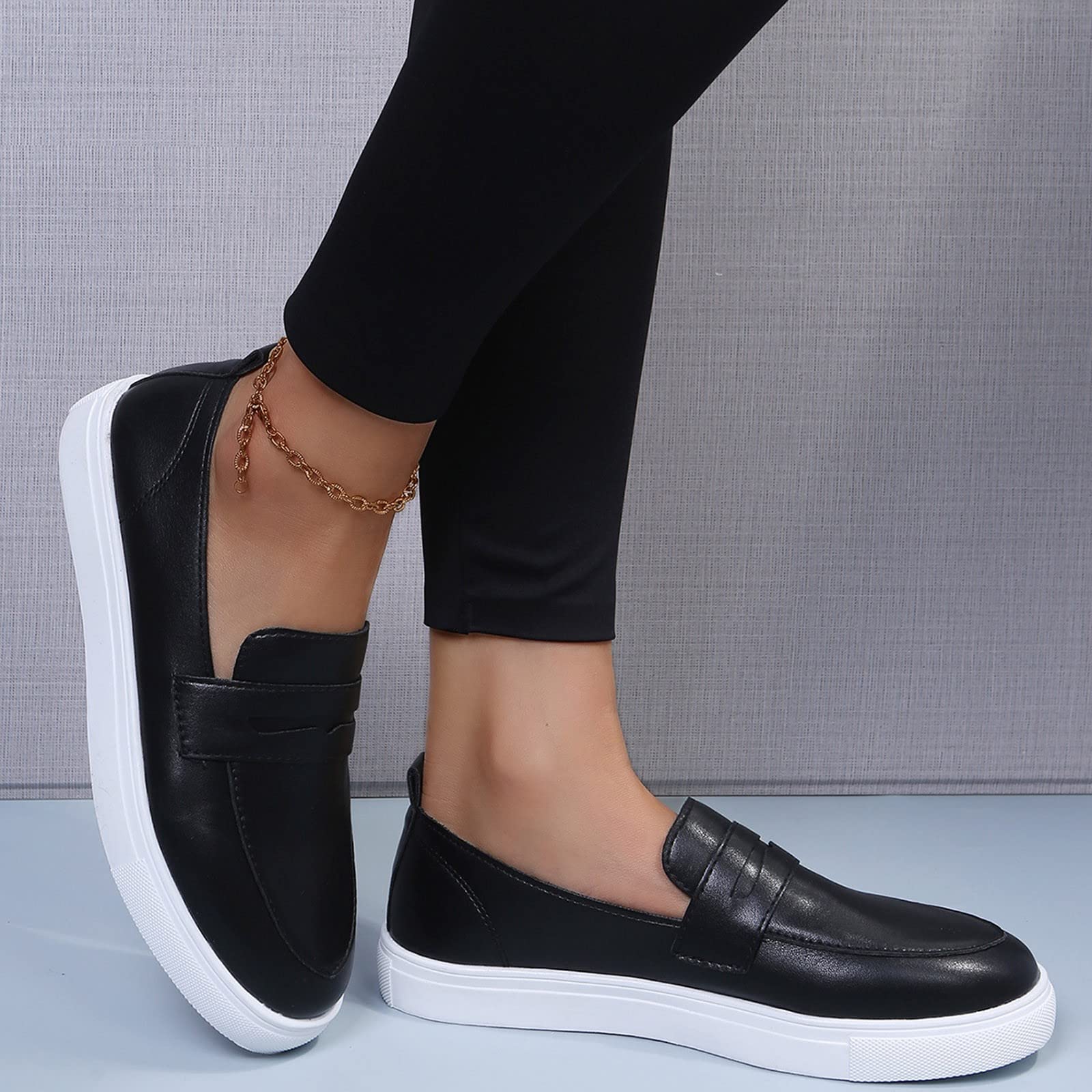 **Breathable Women's Slip-On Flat Shoes - Comfortable Round Toe Casual Loafers for Women | Perfect for Work, Travel & Everyday Wear**