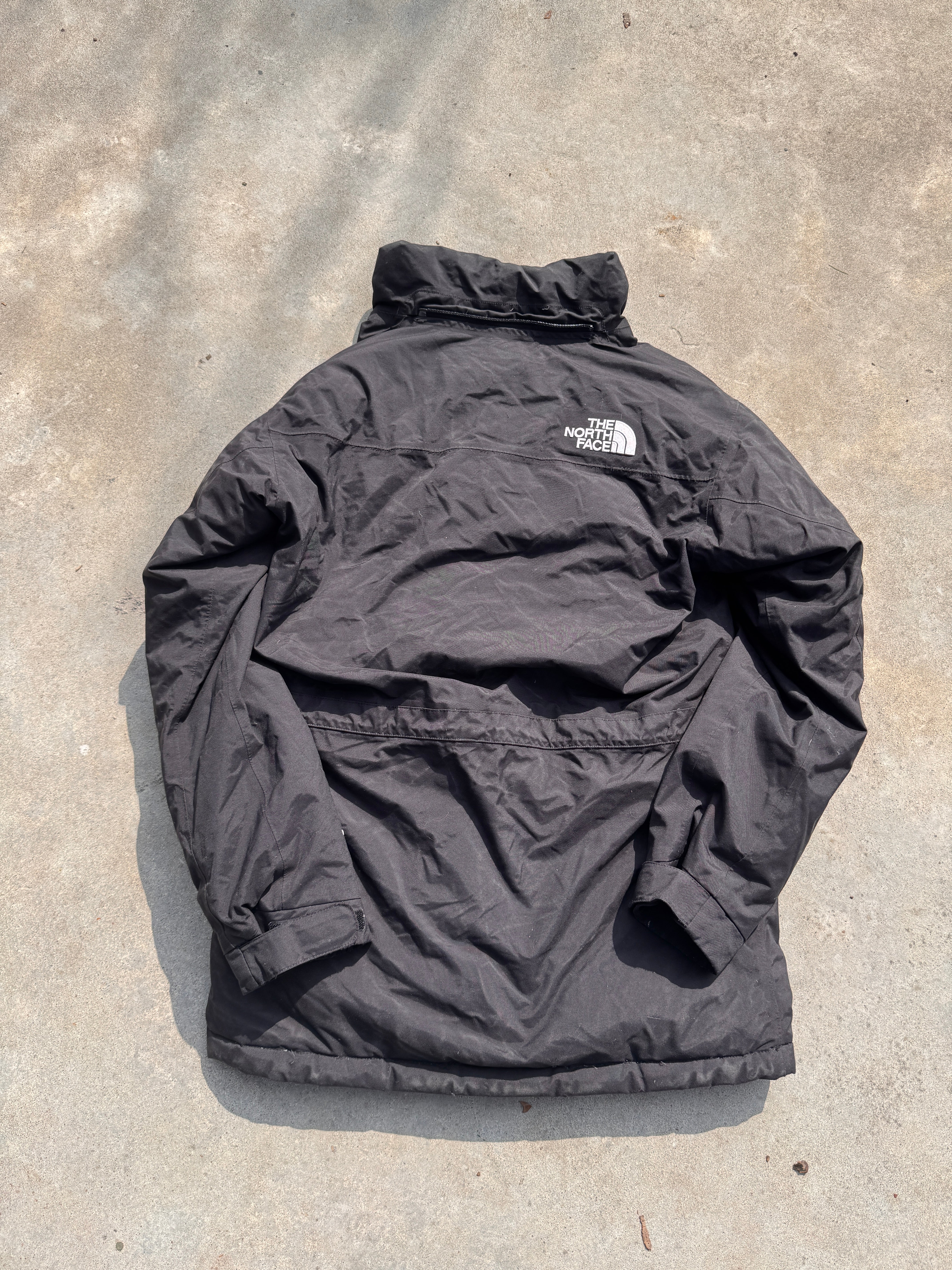 The North Face Women's S Size Puffer Jacket - Lightweight Warm Winter Coat for Outdoor Activities & Daily Wear