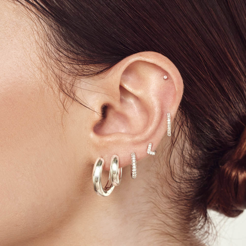 Silver Midi Curve Hoop Earrings for Women - Trendy Minimalist Jewelry for Everyday Wear, Date Night & Office Outfits