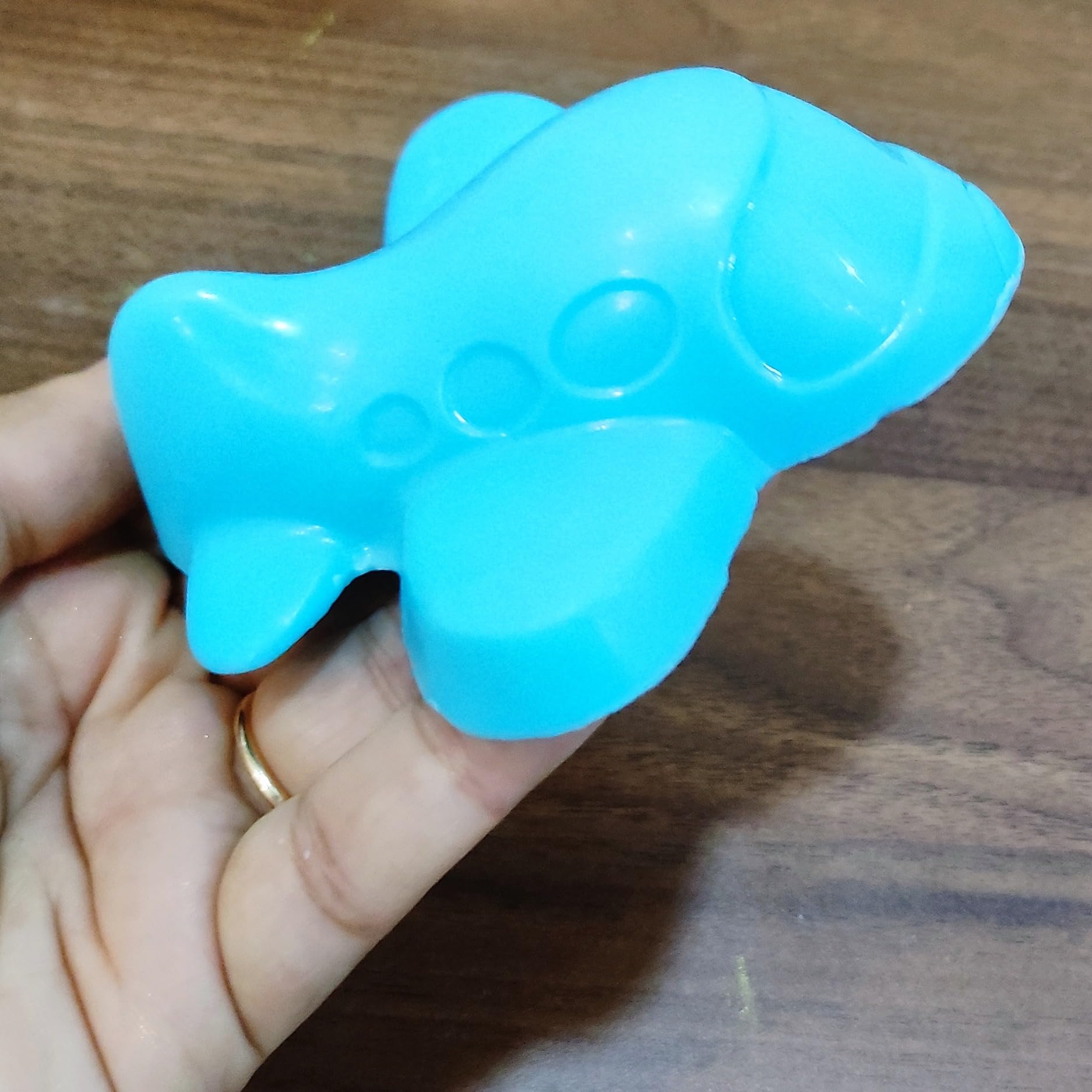 Airplane-Shaped Kids Soap - Paraben & SLS Free, Handmade Theme Soap for Birthdays, Rakhi & Raksha Bandhan Gifts - Perfect for Kids' Party Favors, Travel Hygiene & Fun Bath Time