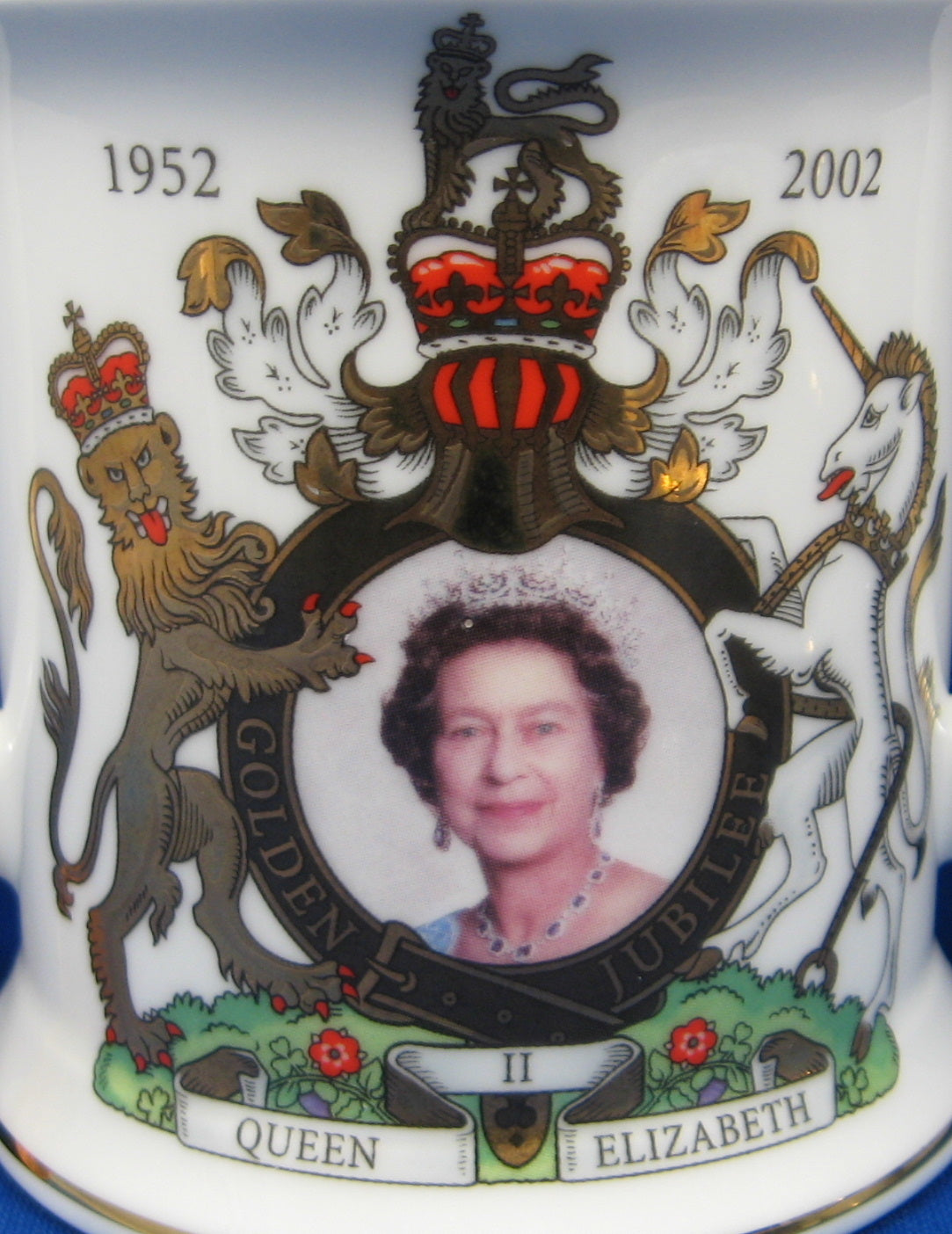 Queen Elizabeth II Golden Jubilee 50th Anniversary Commemorative Mug - 2002 Loving Cup for Royal Collectors & British Monarchy Fans | Perfect for Tea, Coffee & Display