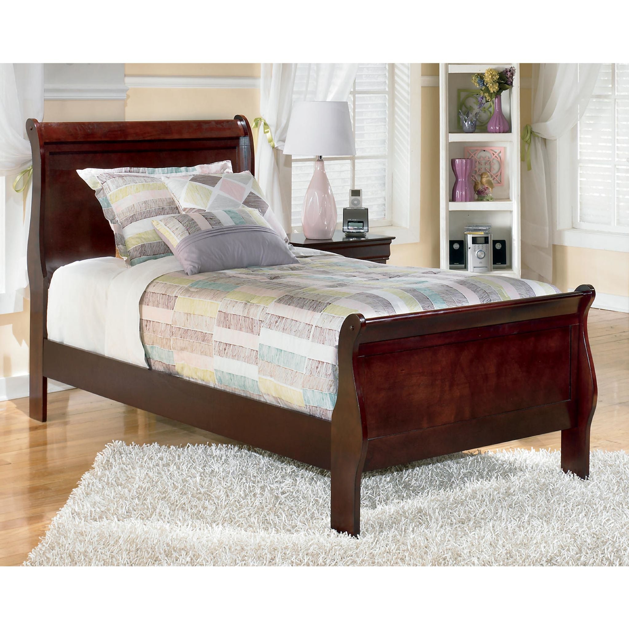 Alisdair Dark Brown Sleigh Bed Frame - Queen Size Wooden Bed with Upholstered Headboard - Perfect for Master Bedroom & Guest Room Decor