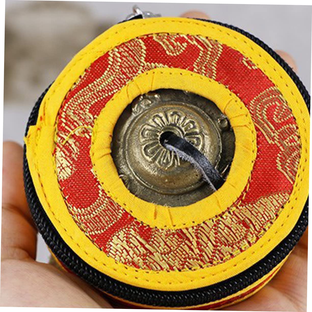 Alasum Buddhist Singing Bowl Storage Box - Meditation Bell Case with Secure Fit & Elegant Craftsmanship - Random Color - Perfect for Zen Meditation, Yoga Accessories & Spiritual Gift Giving