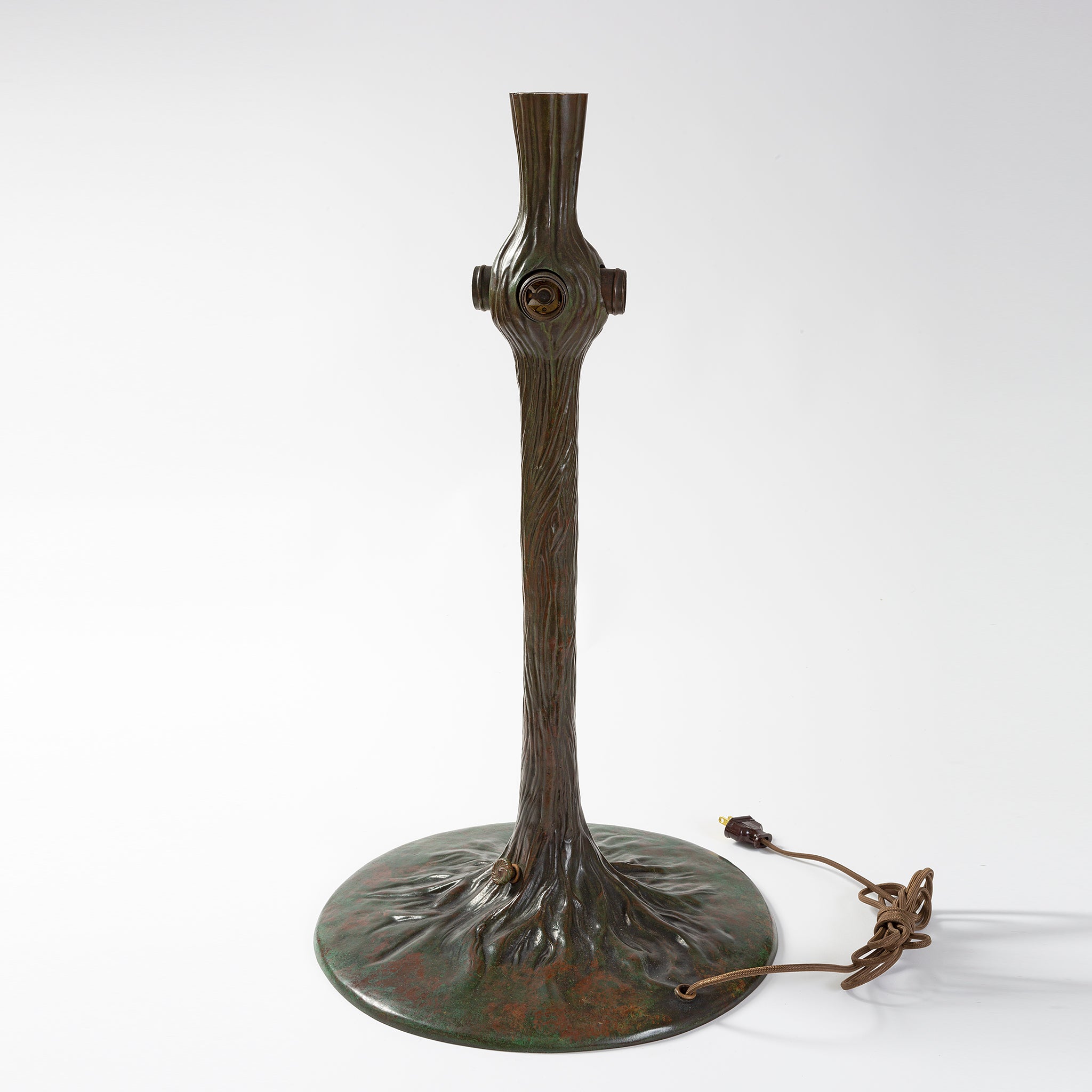 Tiffany Studios New York Wisteria Table Lamp - Antique Stained Glass Floral Desk Light for Living Room, Bedroom & Office Decor
