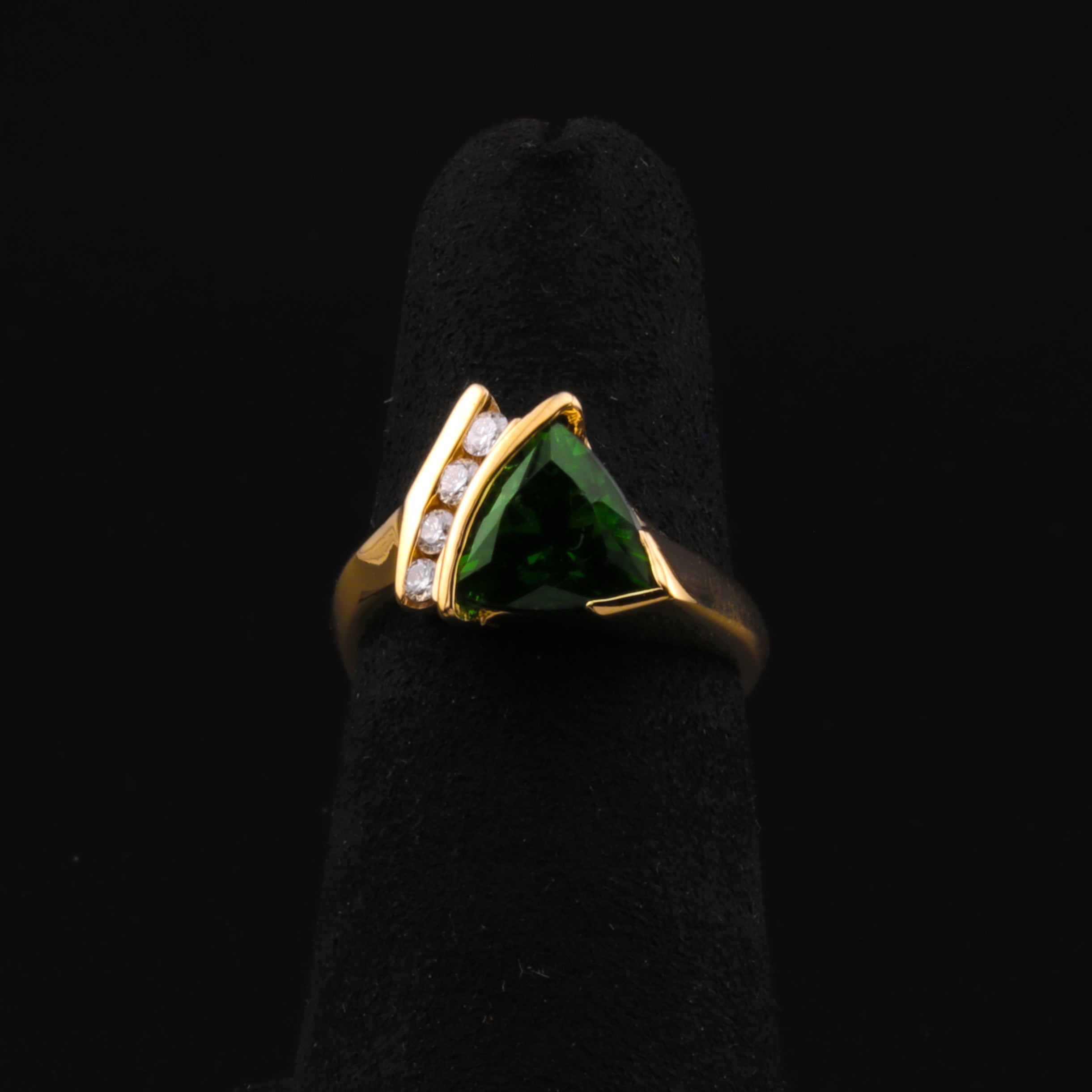 Exquisite Green Tourmaline & Diamond Ring for Women - Elegant 14K Gold Wedding, Engagement & Anniversary Jewelry Gift - Perfect for Special Occasions & Everyday Luxury