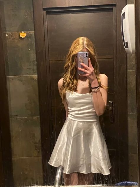 Elegant A-Line White Short Prom Dress for Homecoming - J4528 | Perfect for Parties, Dances & Special Occasions