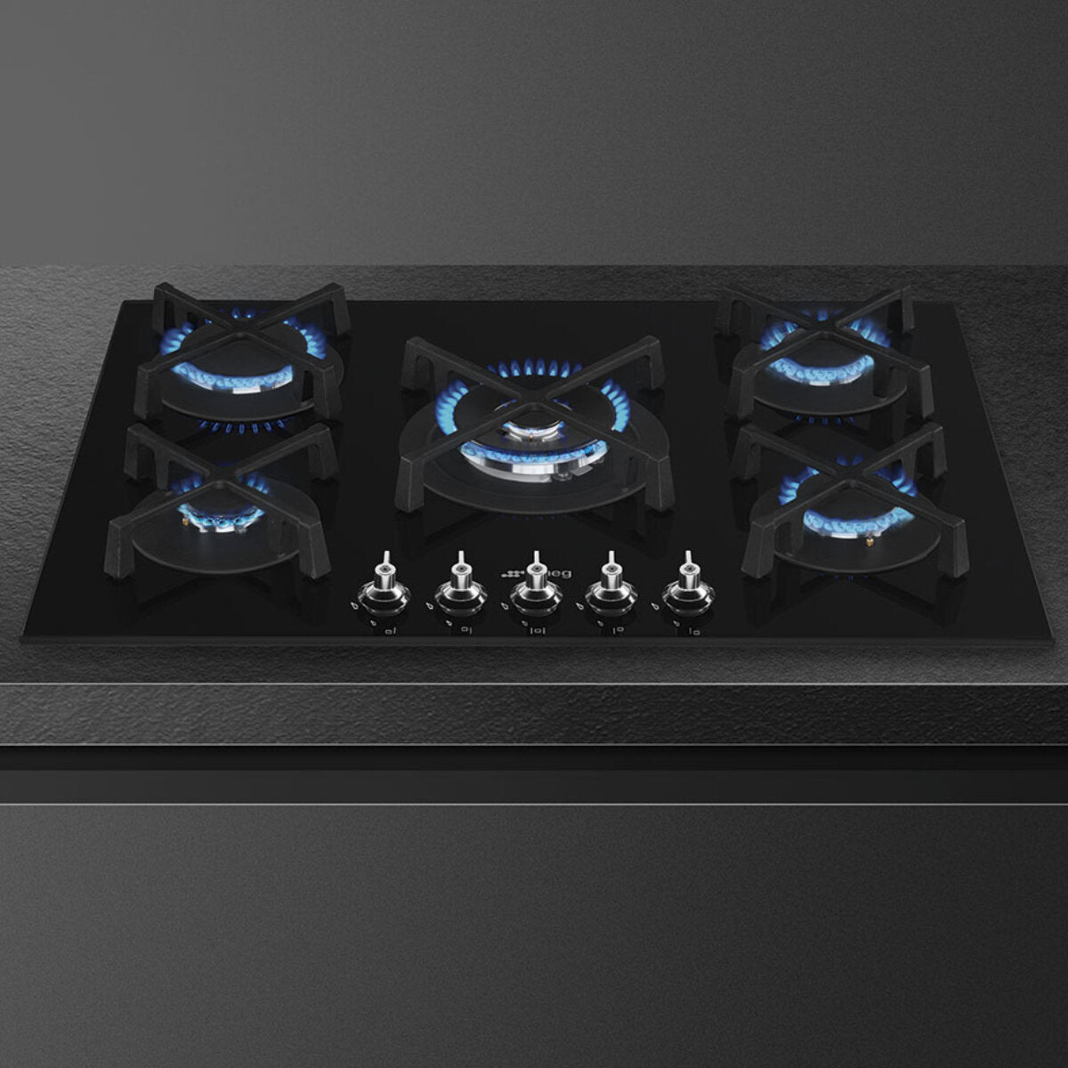Smeg PV375NAU 75cm Classic Gas Cooktop with Tempered Glass - Perfect for Modern Kitchens, Home Cooking & Professional Chefs
