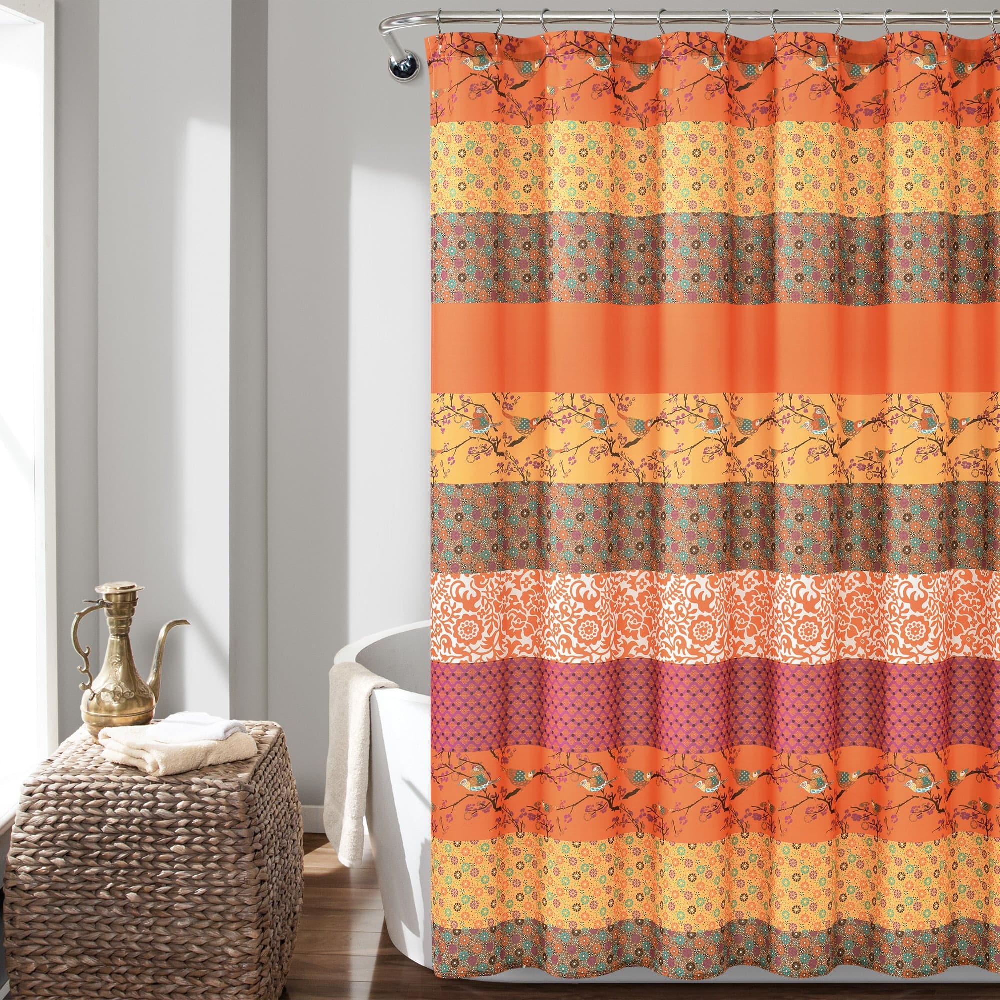 Royal Empire Luxury Shower Curtain - Waterproof Bathroom Decor with Hooks, Elegant Vintage Design for Home & Hotel Use - Perfect for Modern Bathrooms, Spa Retreats, and Guest Suites