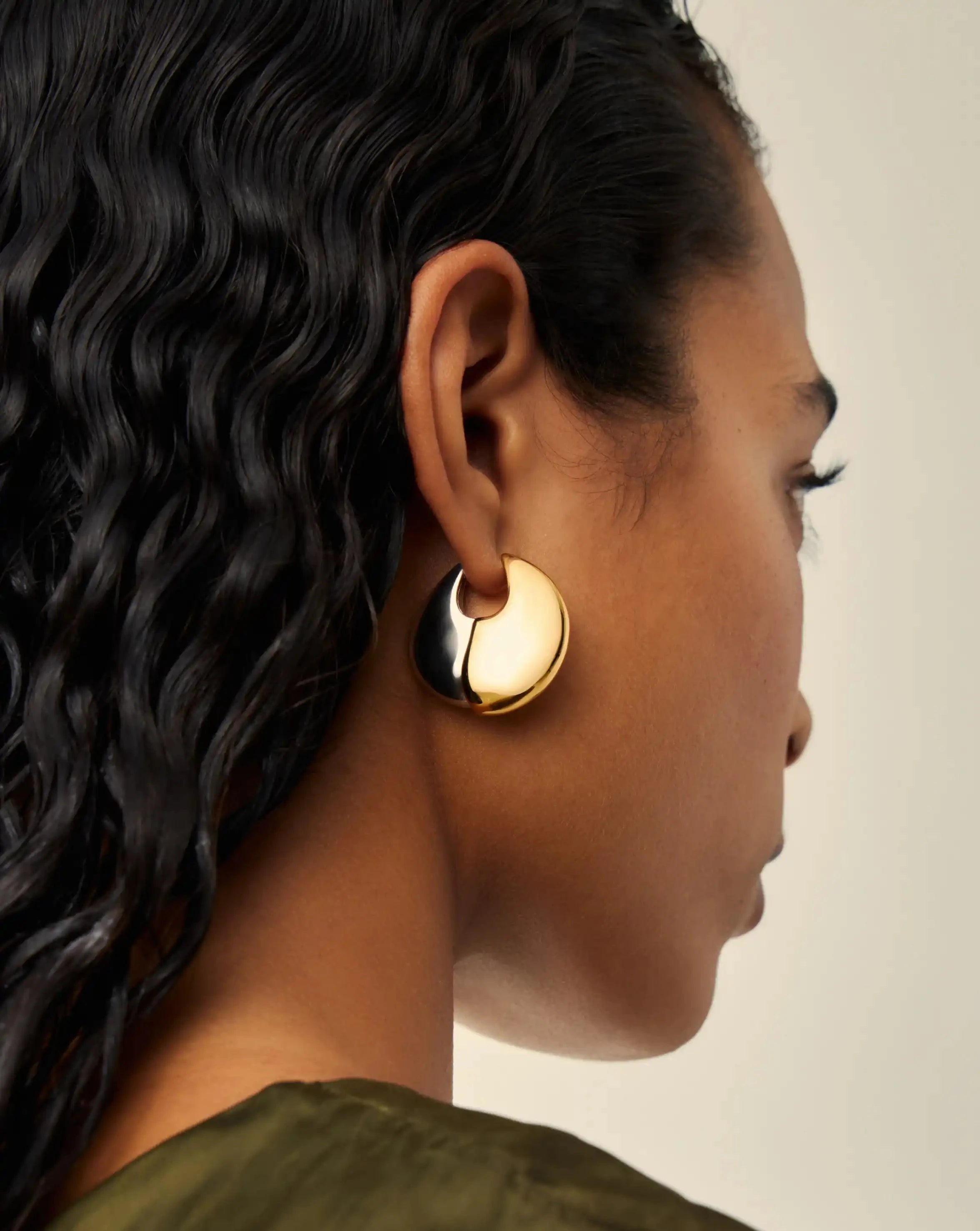 Sculptural Pebble Medium Hoop Earrings in Mixed Metal | Trendy Boho Jewelry for Women | Perfect for Everyday Wear & Special Occasions
