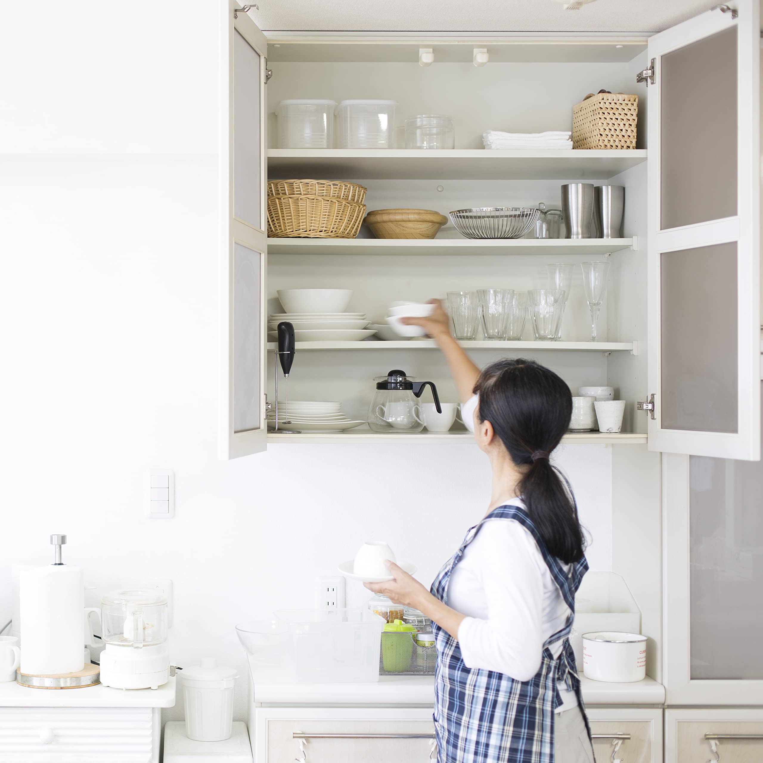 50-Pack DecoBasics Soft Close Cabinet Hinges - 105° Full Overlay Concealed Hinges for Kitchen Cabinets with 3-Way Adjustability & Clip-On Plate - Easy Installation for Smooth Cabinet Doors (Ideal for Home Renovation & DIY Kitchen Upgrades)