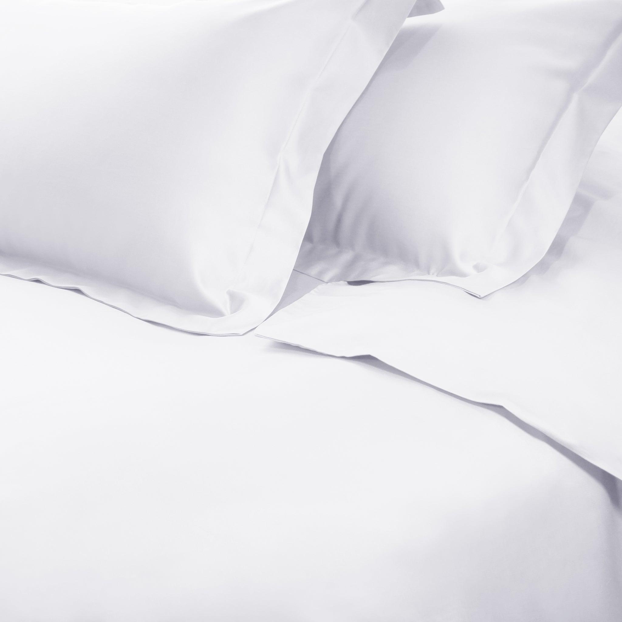 Luxury 650 Thread Count Egyptian Cotton Duvet Cover Set - King Size, Breathable & Hypoallergenic for Ultimate Comfort - Perfect for Master Bedroom, Guest Room & Hotel Use