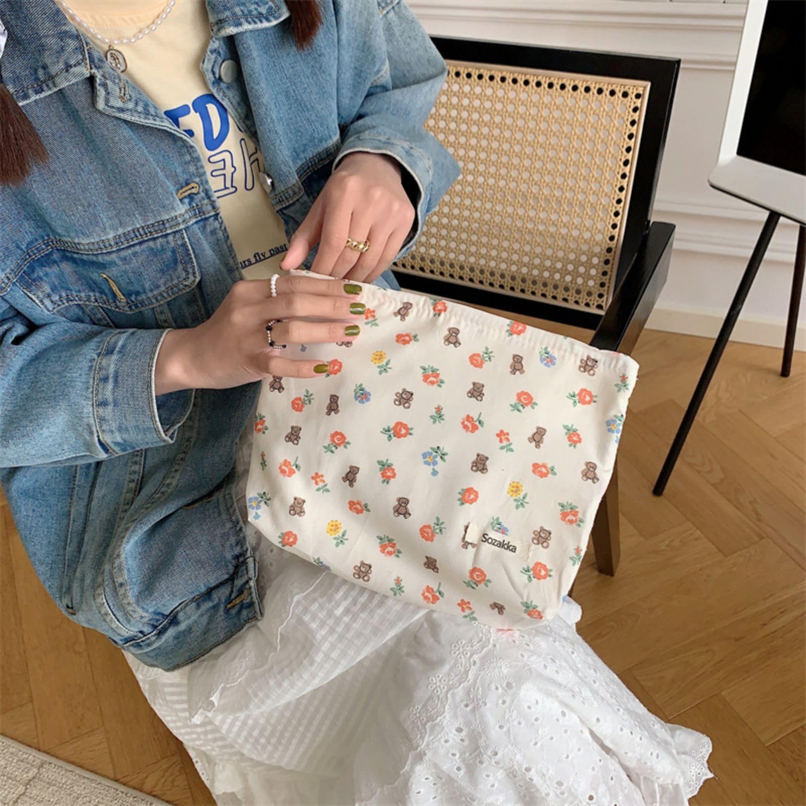 Large Capacity Cosmetic Makeup Bags for Women - Waterproof Travel Organizer Pouch with Multiple Pockets | Perfect for Makeup Storage, Travel Essentials & Toiletry Organization