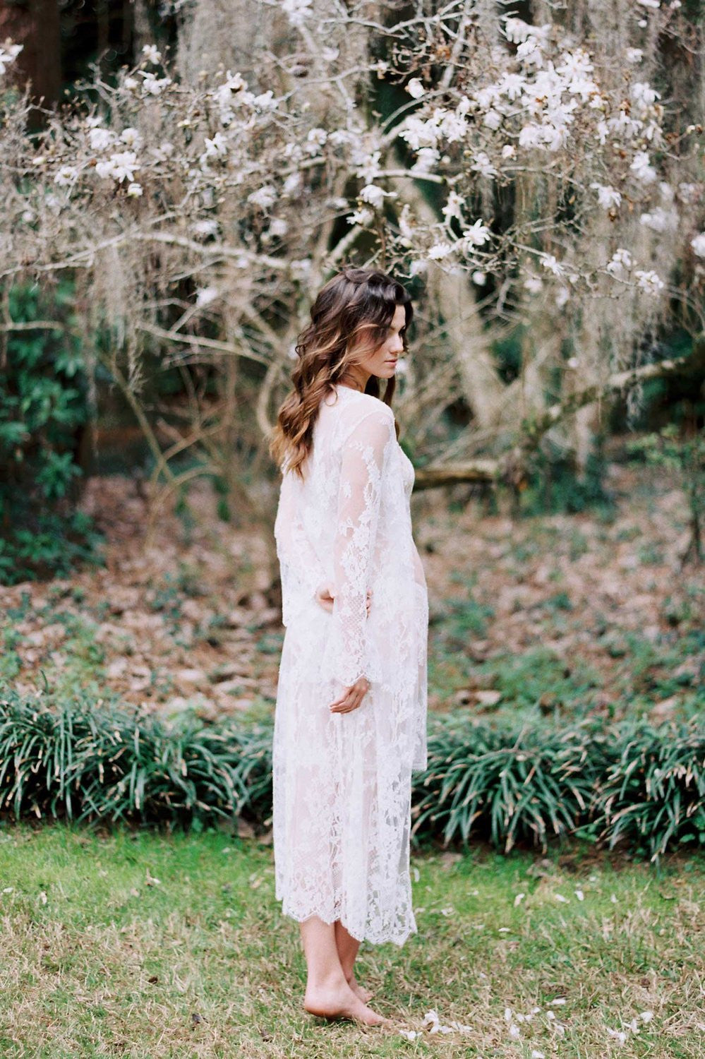 Juliet French Lace Robe Coat Cover Up in Ivory - Elegant Bridal Loungewear & Wedding Nightgown for Bridal Shower, Honeymoon & Special Occasions