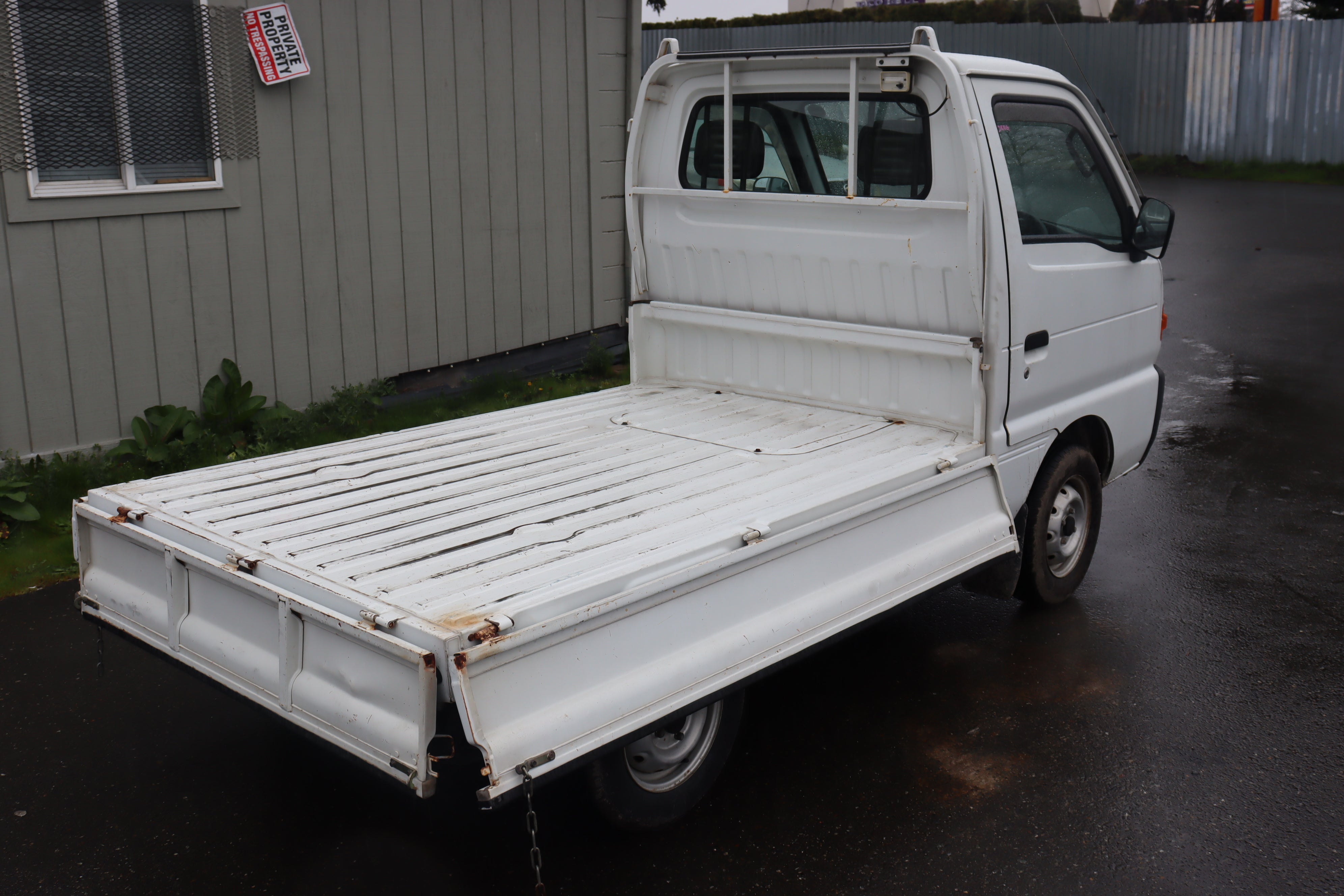 1996 Suzuki Carry Kei Truck JDM DD51T 4WD Low Mileage - Compact Mini Truck for Off-Road, Farm & Urban Delivery