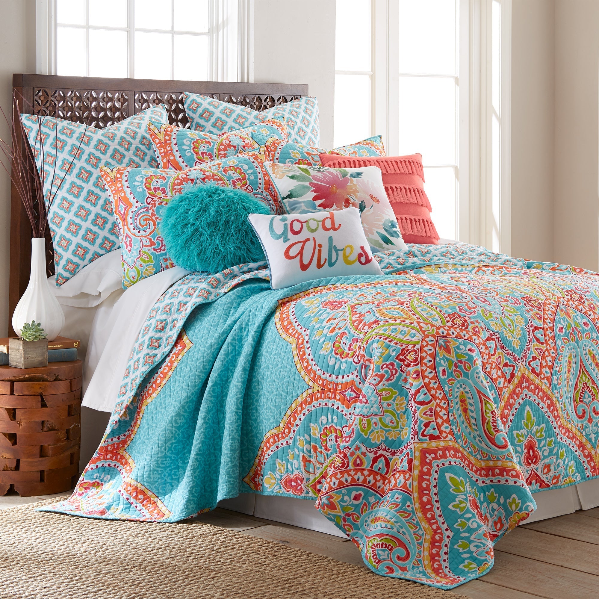 Majestic Quilt Set - Queen Size Bedding Collection | Soft & Breathable Comforter Cover with Pillow Shams | Perfect for Master Bedroom, Guest Room & Cozy Home Decor