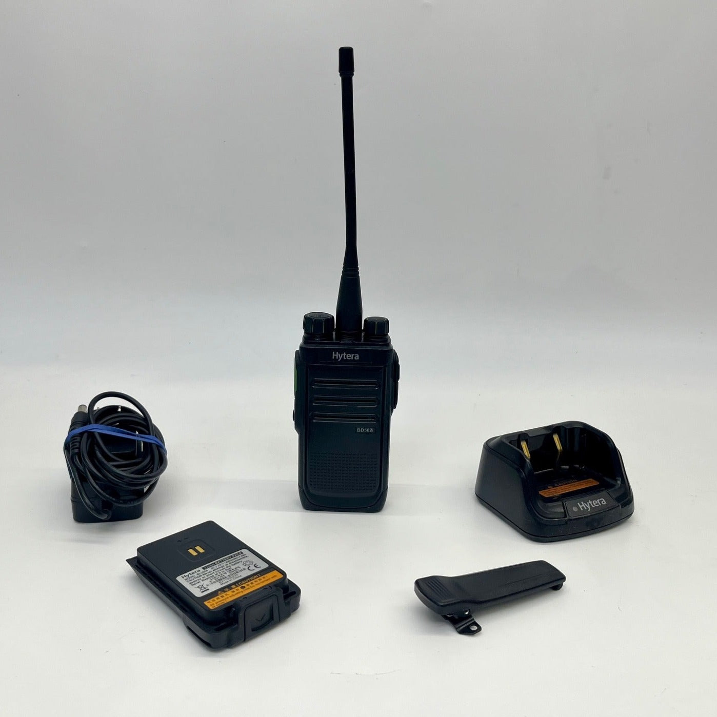 Hytera BD502i UHF Digital Two-Way Portable Radio - Reliable Communication for Construction, Security & Outdoor Adventures
