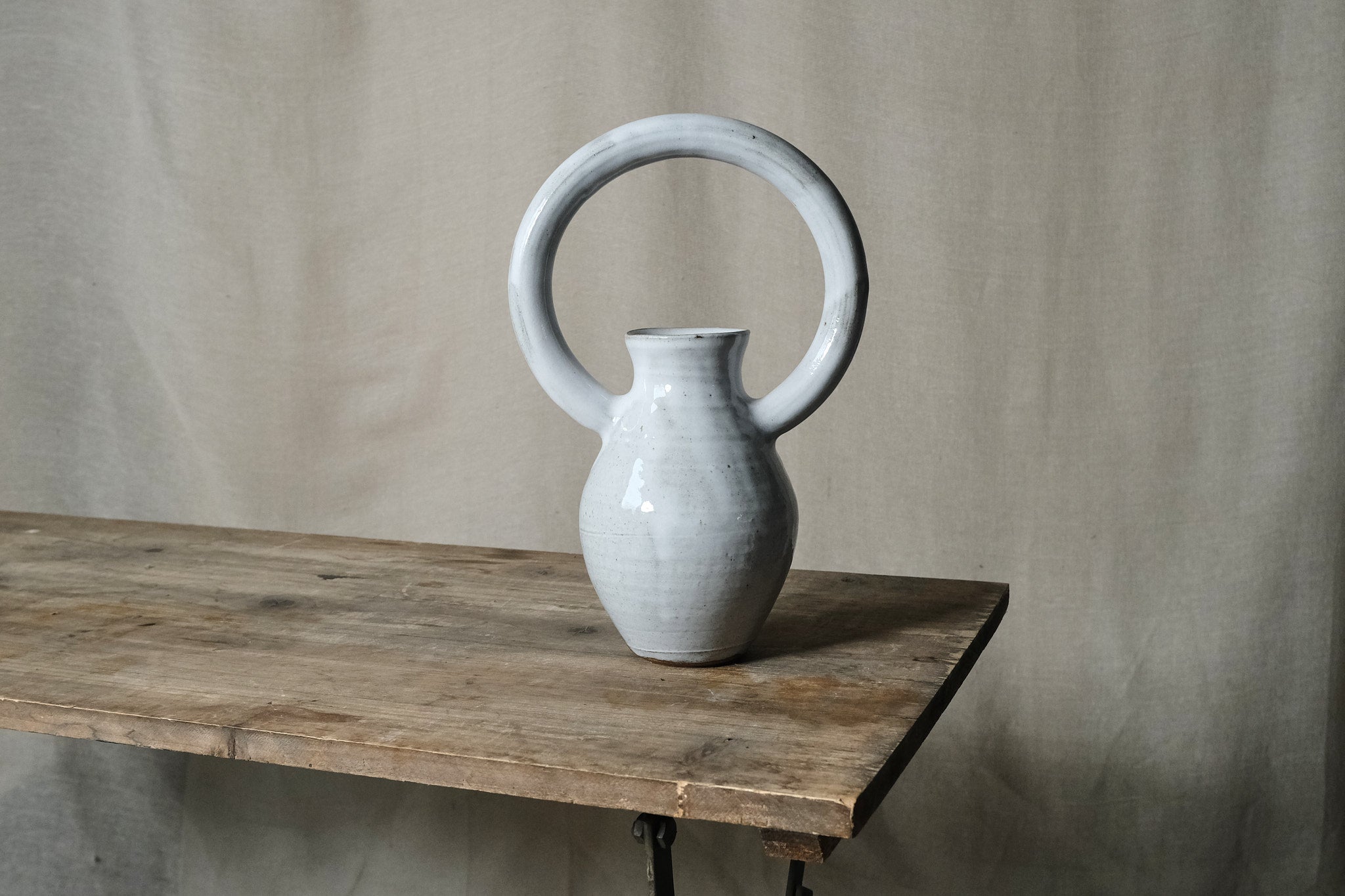 Handmade Ceramic Donut Vase - Unique Home Decor for Living Room, Bedroom & Office - Perfect for Flowers, Plants & Centerpieces