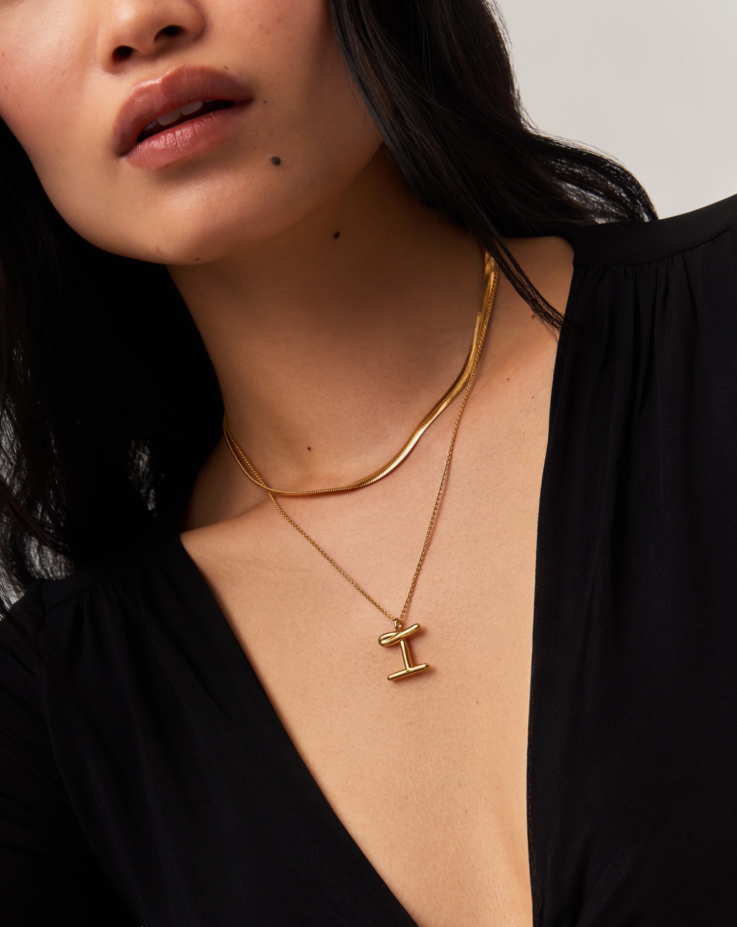 Curly Molten Initial Pendant Necklace - Letter I | 18k Gold Vermeil | Personalized Jewelry Gift for Women, Birthday, Anniversary, Valentine's Day