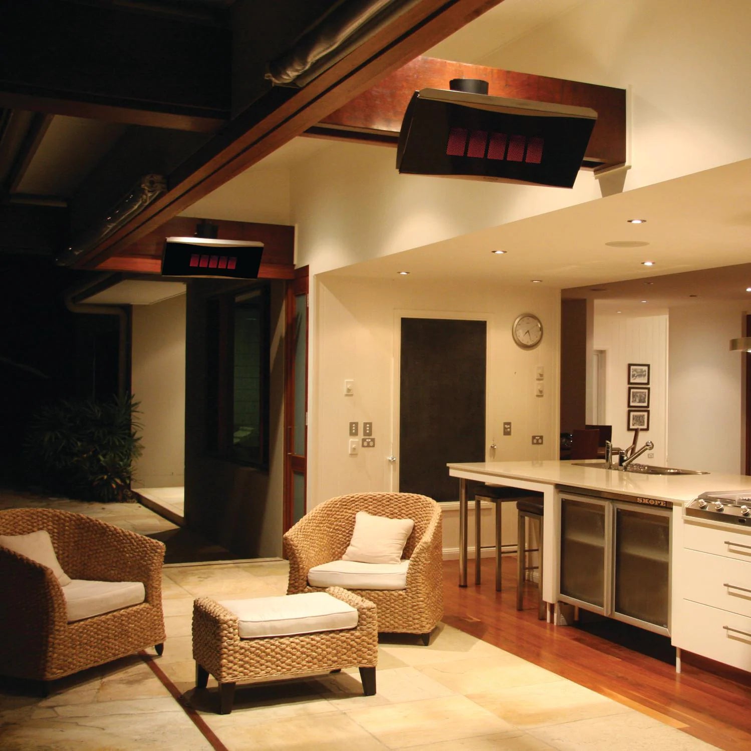 Bromic Platinum Smart Heat Gas Heaters - Outdoor & Indoor Portable Heater for Patio, Garage, and Camping - Energy Efficient & Weatherproof