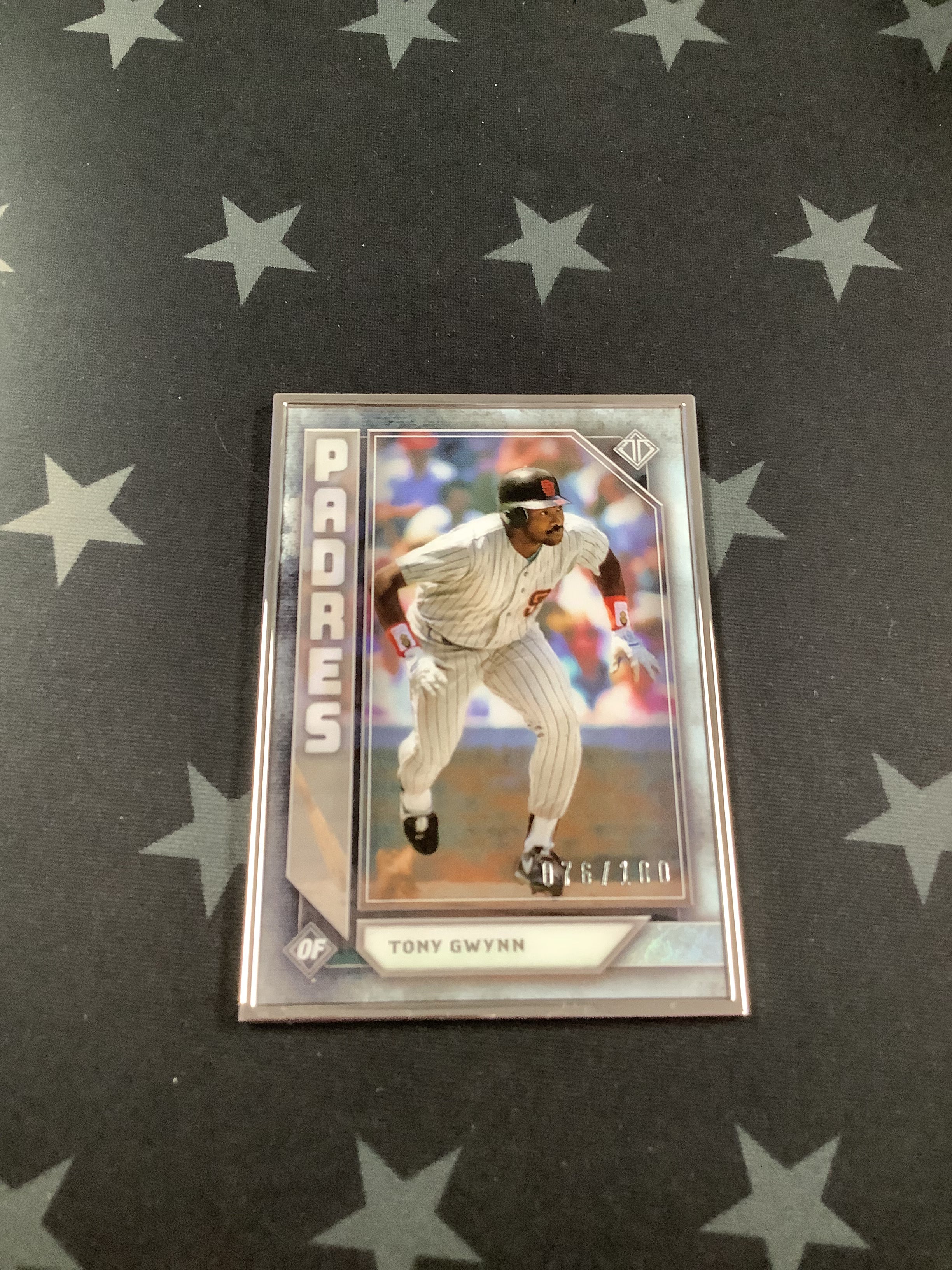 2019 Tony Gwynn Transcendent Collection Baseball Card #41/100 - Rare Limited Edition for Collectors & Sports Memorabilia Enthusiasts
