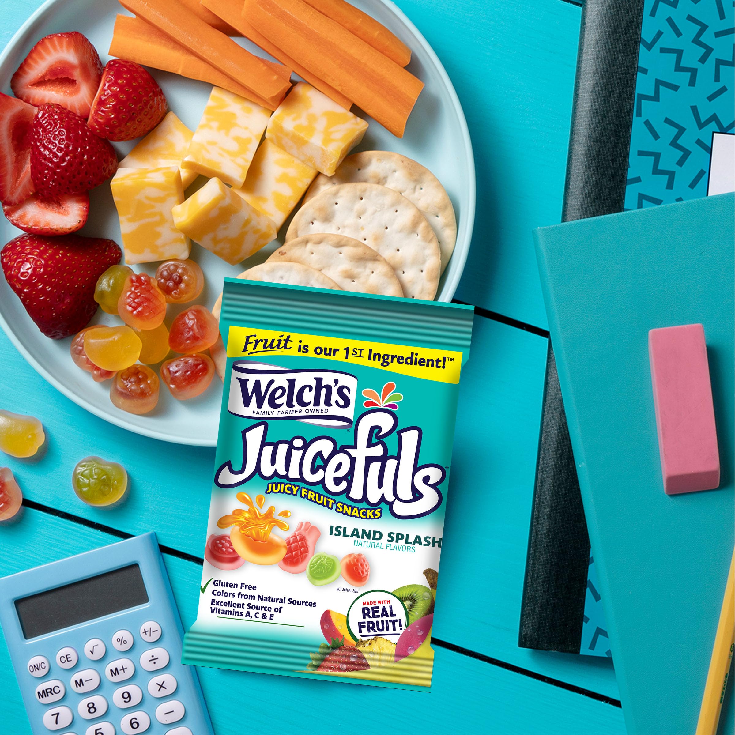 Welch's Juicefuls Mixed Fruit Snacks Variety Pack - Berry Blast, Island Splash & Fruit Gushers - Gluten Free, 4oz Single Serve Bags (Pack of 12) - Perfect for School Lunches, Office Snacks & On-the-Go Healthy Treats