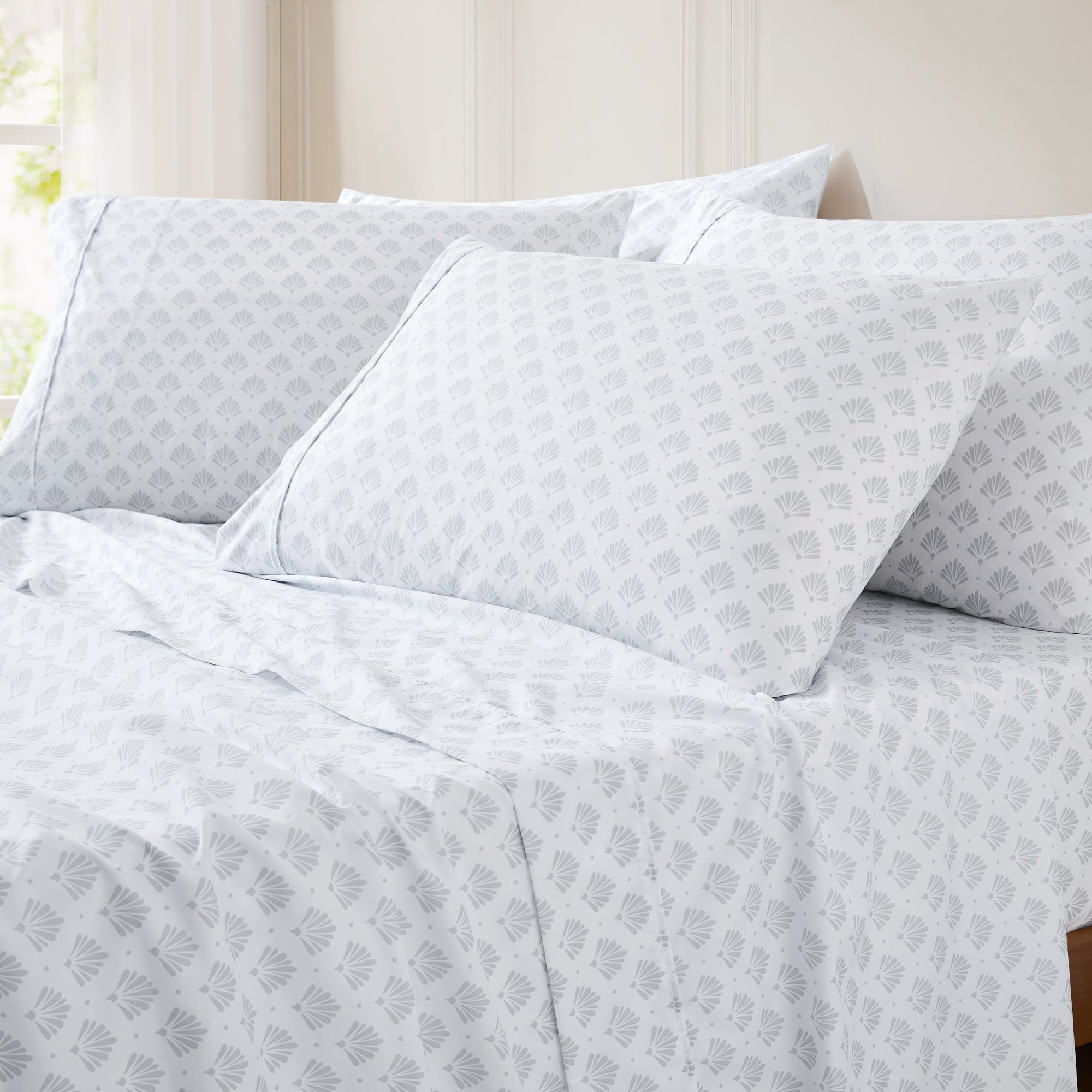 Premium Scallop Edge Fan Pattern Bed Sheet Set - Queen Size, 100% Cotton, Breathable & Soft for Ultimate Comfort - Perfect for Master Bedrooms, Guest Rooms & Cozy Home Decor