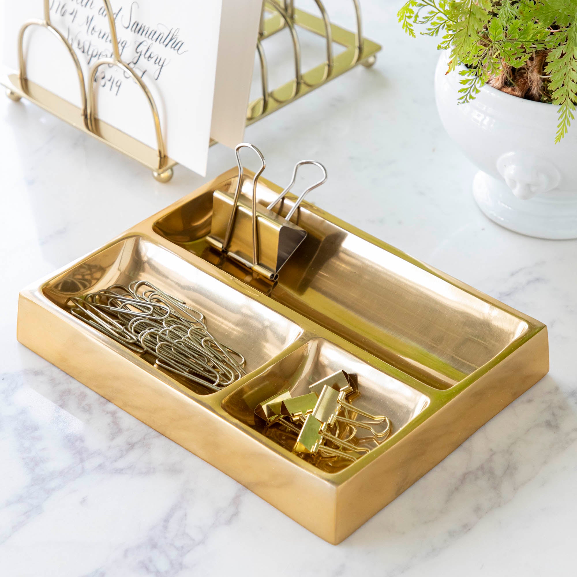 Elegant Brass Catchall Tray - Decorative Key & Jewelry Organizer for Entryway, Dresser, or Nightstand - Perfect for Home Decor & Gift Giving