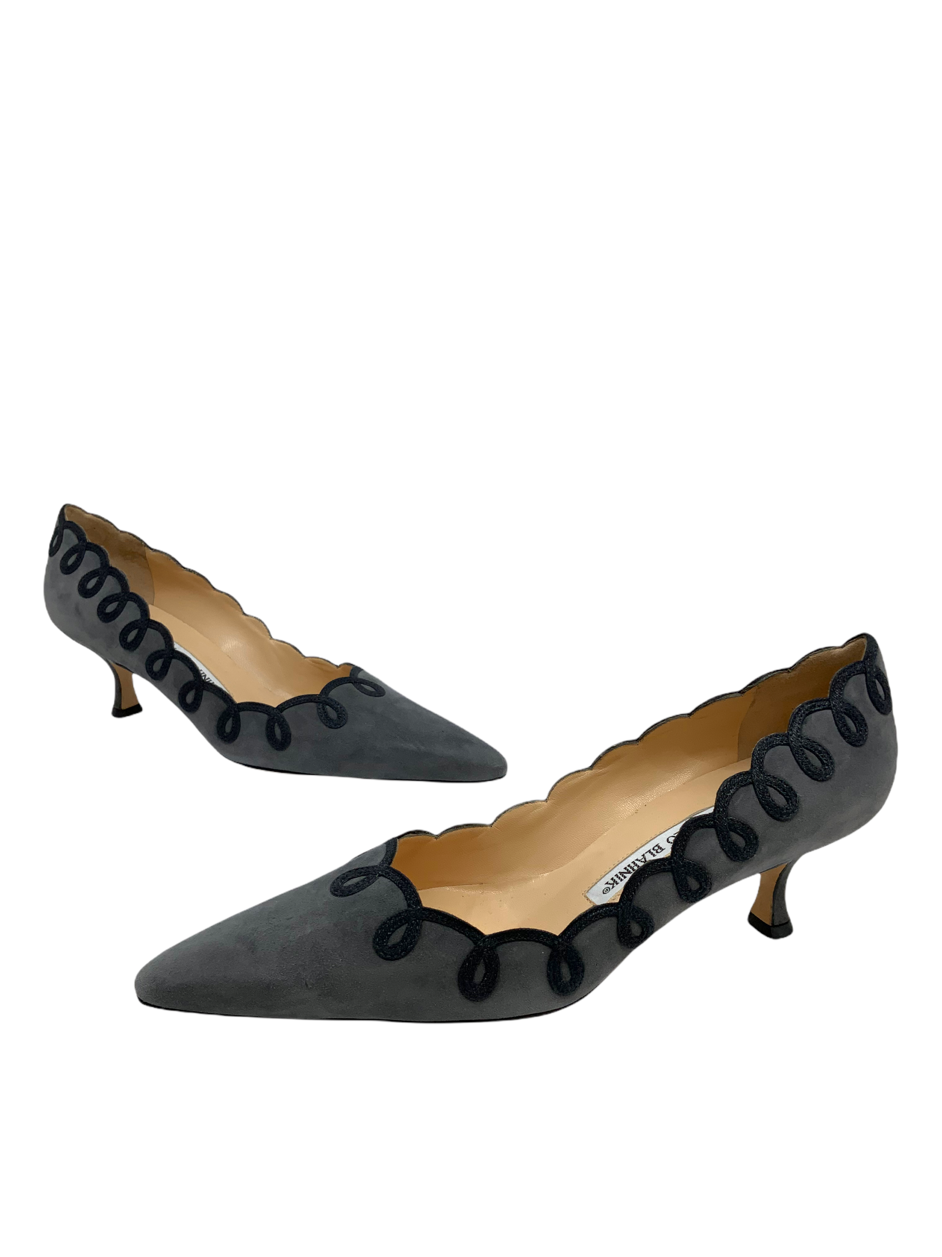 Manolo Blahnik Suede Applique Swirl Pumps Women's Size 8.5 | Elegant High Heel Dress Shoes for Weddings, Parties & Special Occasions