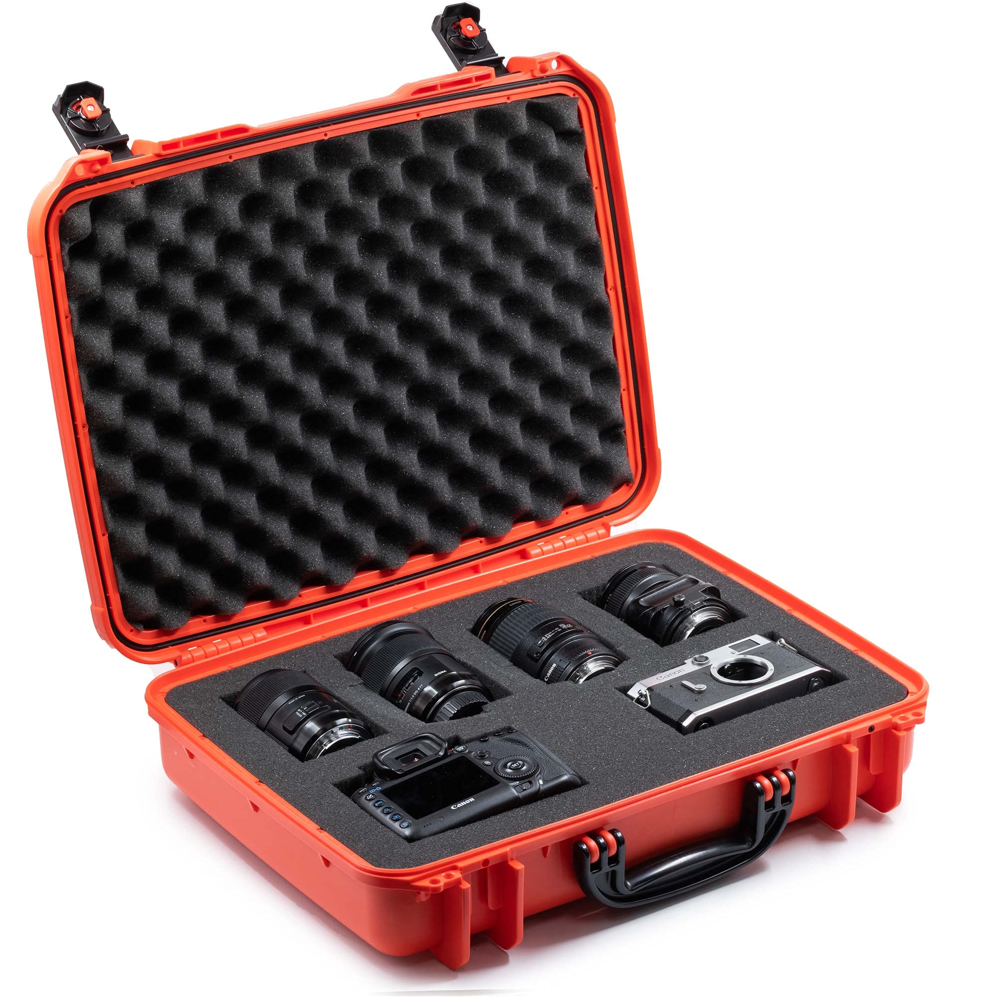 Seahorse 710 Heavy Duty Protective Dry Box Case with Accuform Foam - TSA Approved, Mil-Spec, IP67 Waterproof, USA Made for Cameras, Firearms, Camping Gear, Laptops, Gaming Consoles & VR Headsets | Perfect for Outdoor Adventures, Travel & Equipment Storage