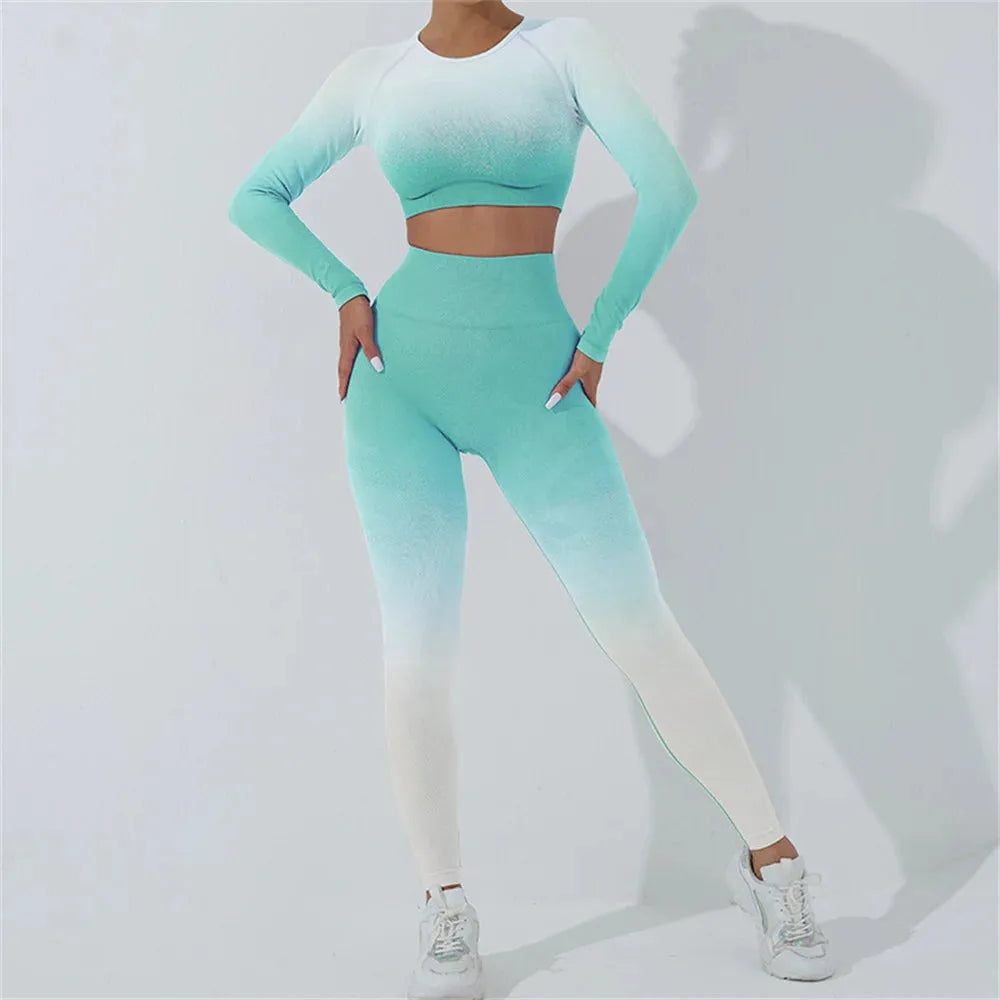 Seamless Women's Yoga Set - Workout Tracksuit Sportswear Gym Clothing with Long Sleeve Crop Top & High Waist Leggings - Gradient Fitness Outfit for Yoga, Pilates, Running & Gym Training