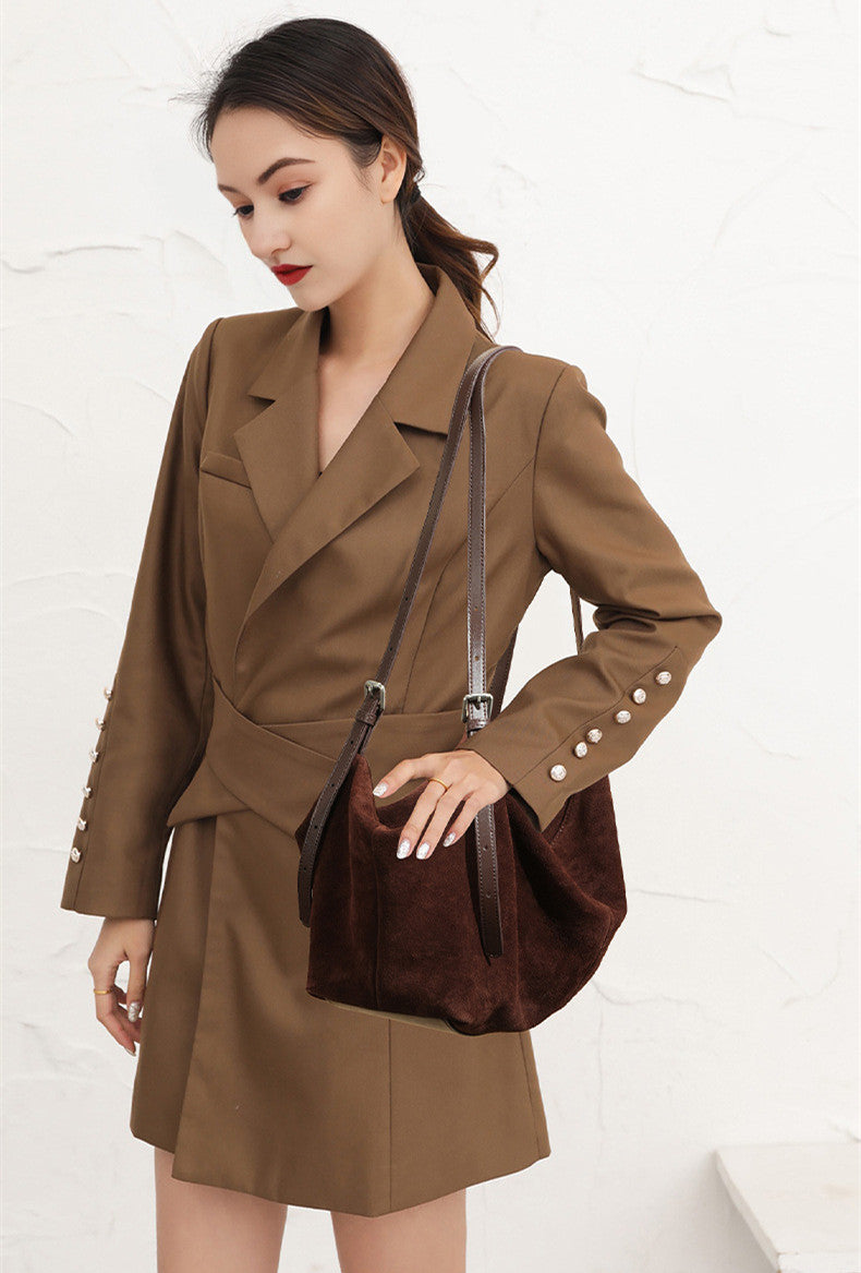 Stylish and Comfortable Shoulder Bag for Women - Perfect for Work, Travel, and Everyday Use