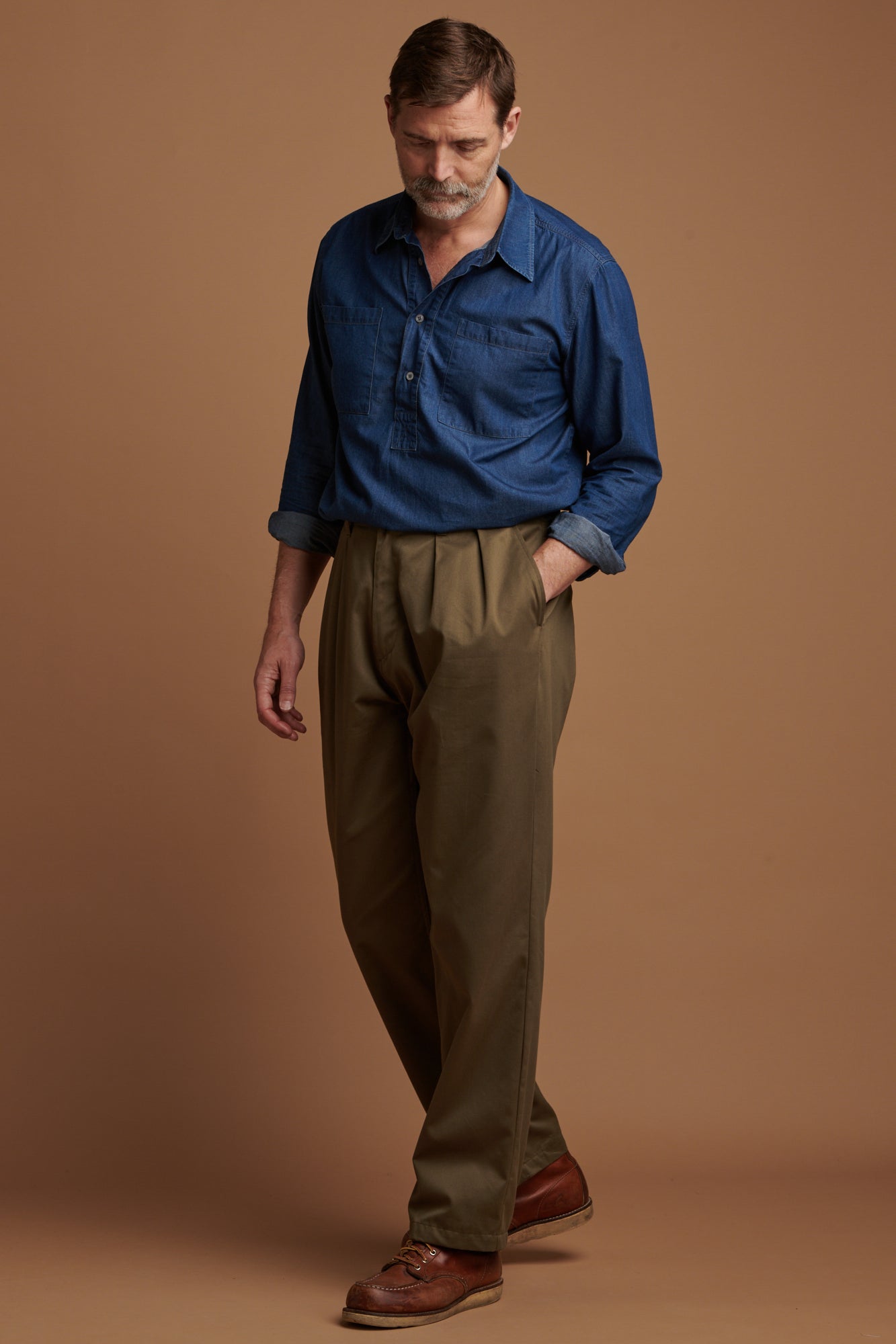 Men's Pleated Lightweight 100% Cotton Twill Chino Pants - Olive Green | Comfortable Casual & Office Wear for Men