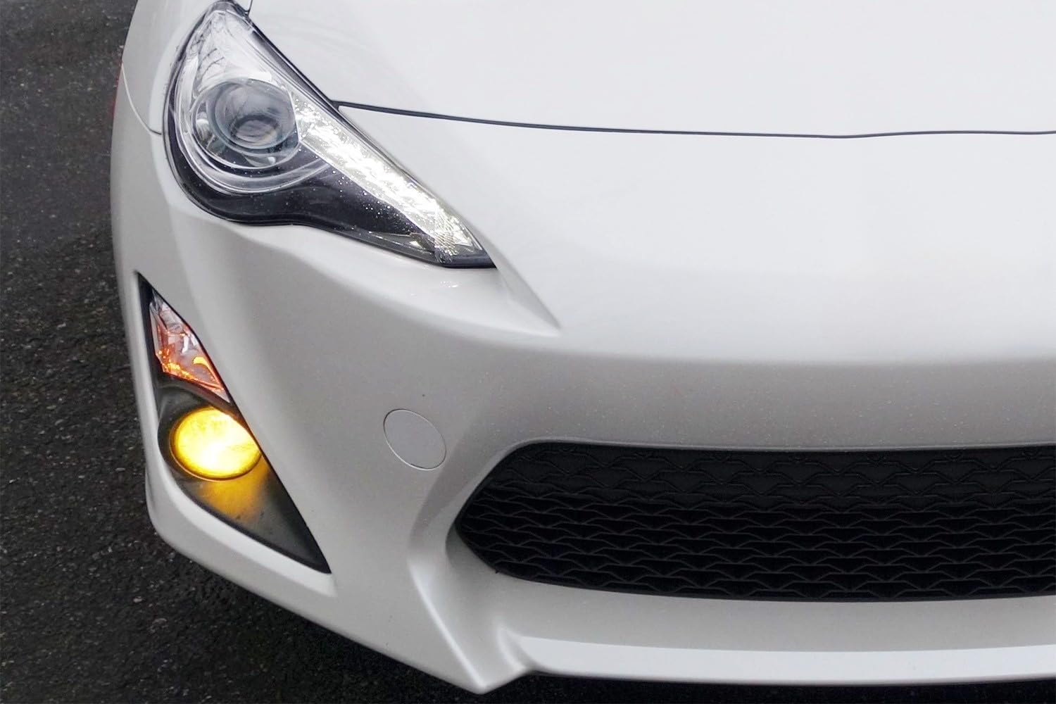 iJDMTOY JDM Style Yellow Lens Fog Light Kit with Fog Lamps, Switch & Gloss Black Bezels for 2013-2016 Scion FR-S | Complete Upgrade for Night Driving & Off-Road Visibility