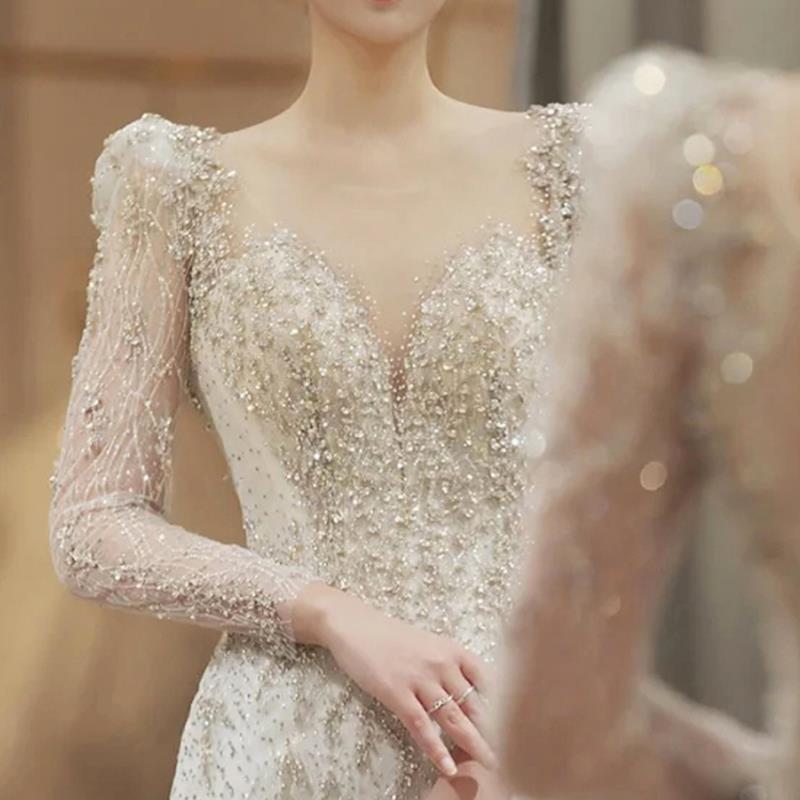 Elegant Long Sleeve Mermaid Sequin Prom Dress - Sparkly Evening Gown for Wedding, Homecoming & Special Occasions - Size 34