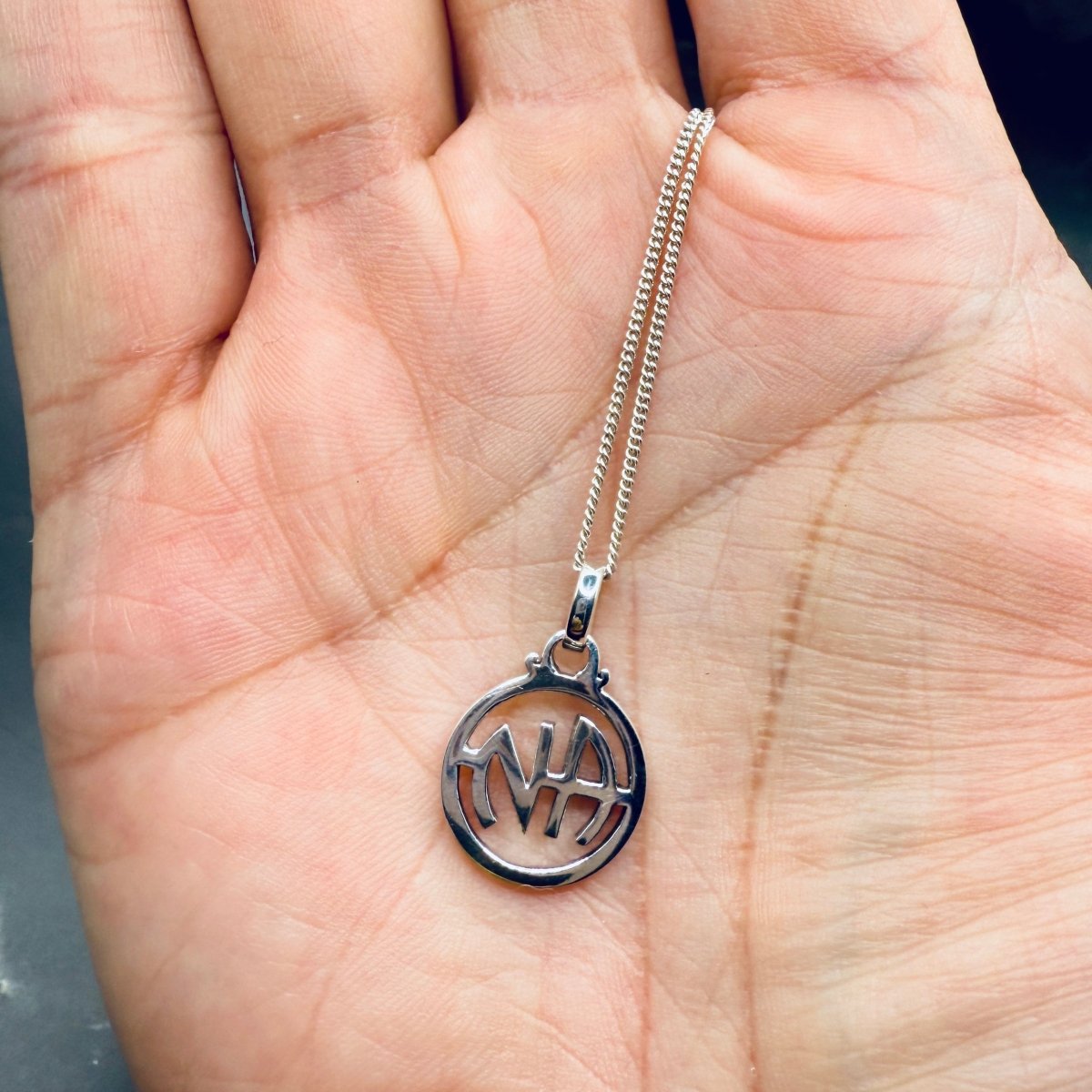 Narcotics Anonymous NA Symbol Pendant - Recovery Jewelry for Addiction Support - Inspirational Necklace for 12 Step Programs & Sobriety Gifts (TPD4341)