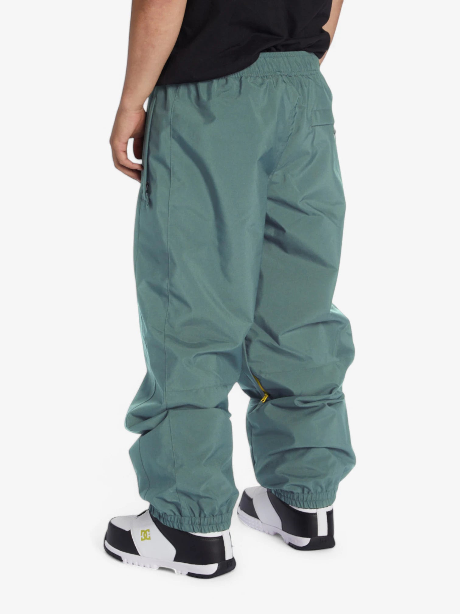 DC Snow Primo Verde Military Pants - Waterproof Snowboard & Ski Trousers for Men - Perfect for Winter Sports, Hiking & Outdoor Adventures