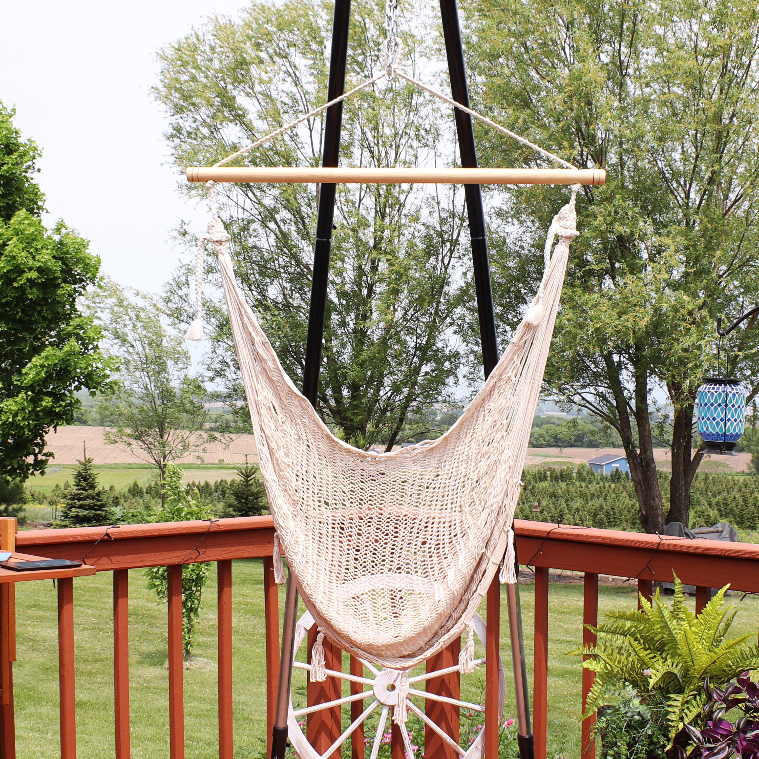 Sunnydaze Extra Large Natural Mayan Hanging Hammock Chair - Perfect for Outdoor Relaxation in Backyard, Garden, or Patio